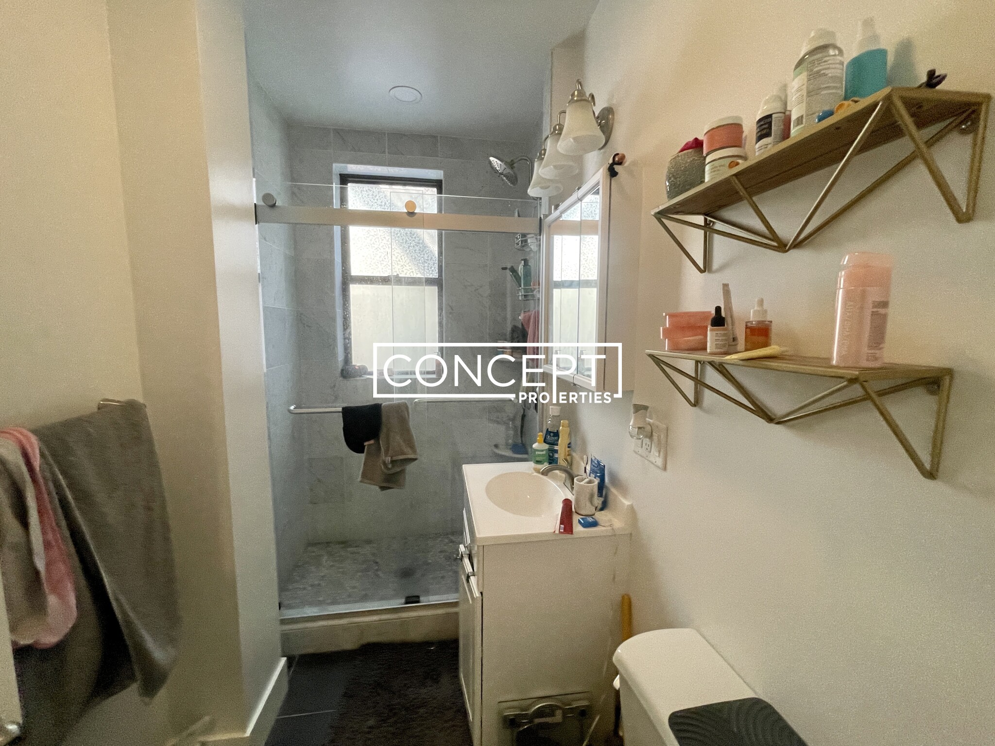 11 Queensberry St, Fenway