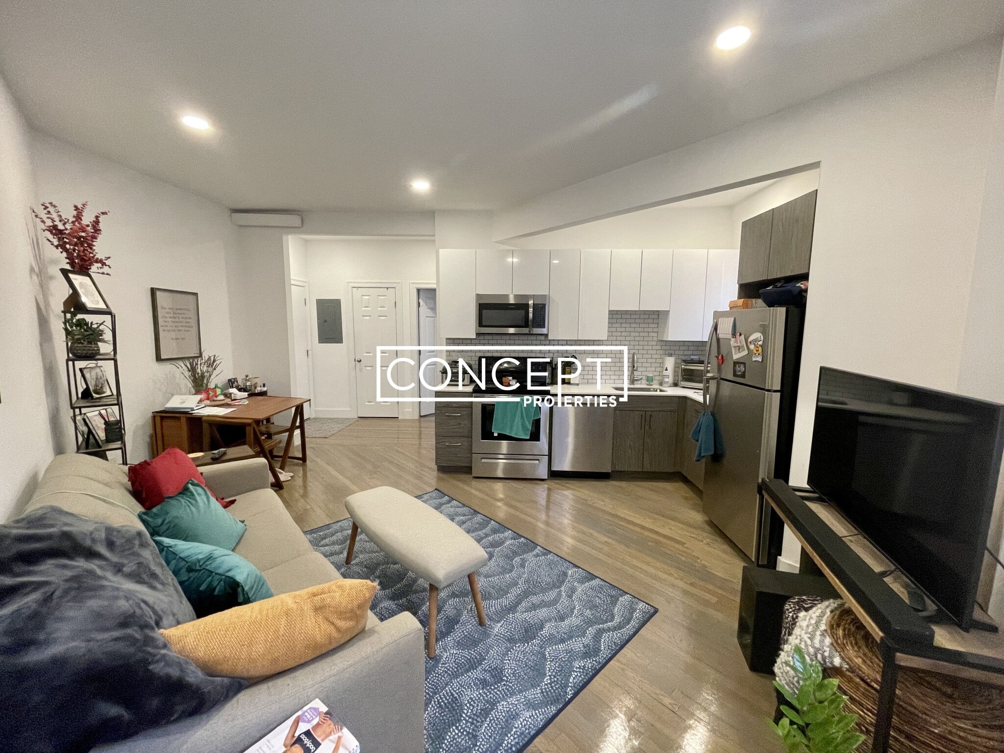 11 Queensberry St, Fenway