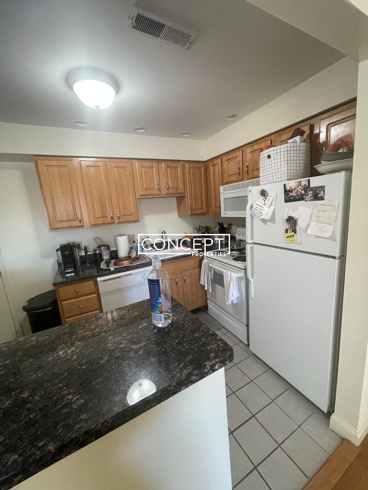 320 Hammond Pond Pkwa, Chestnut Hill