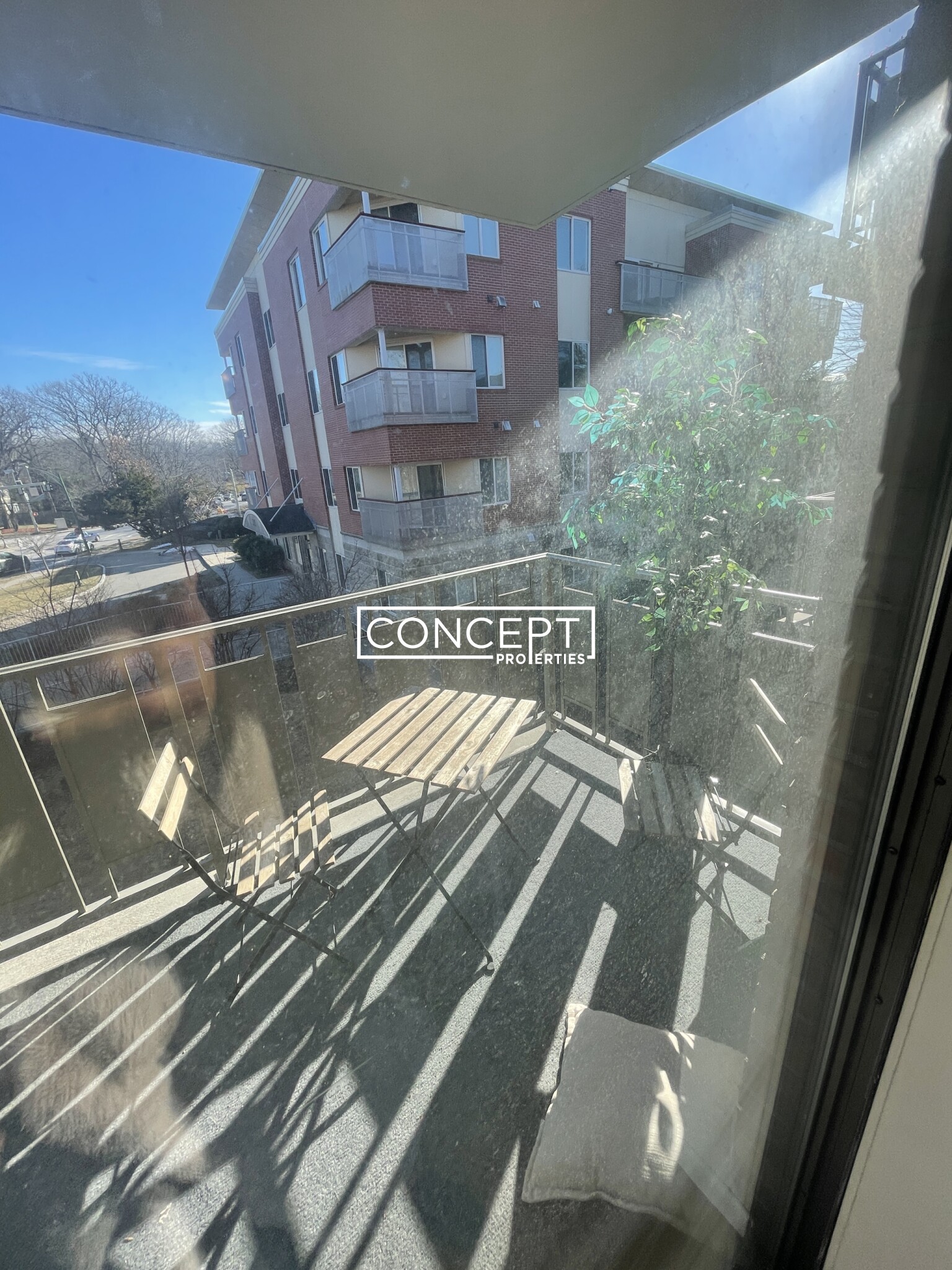 320 Hammond Pond Pkwa, Chestnut Hill