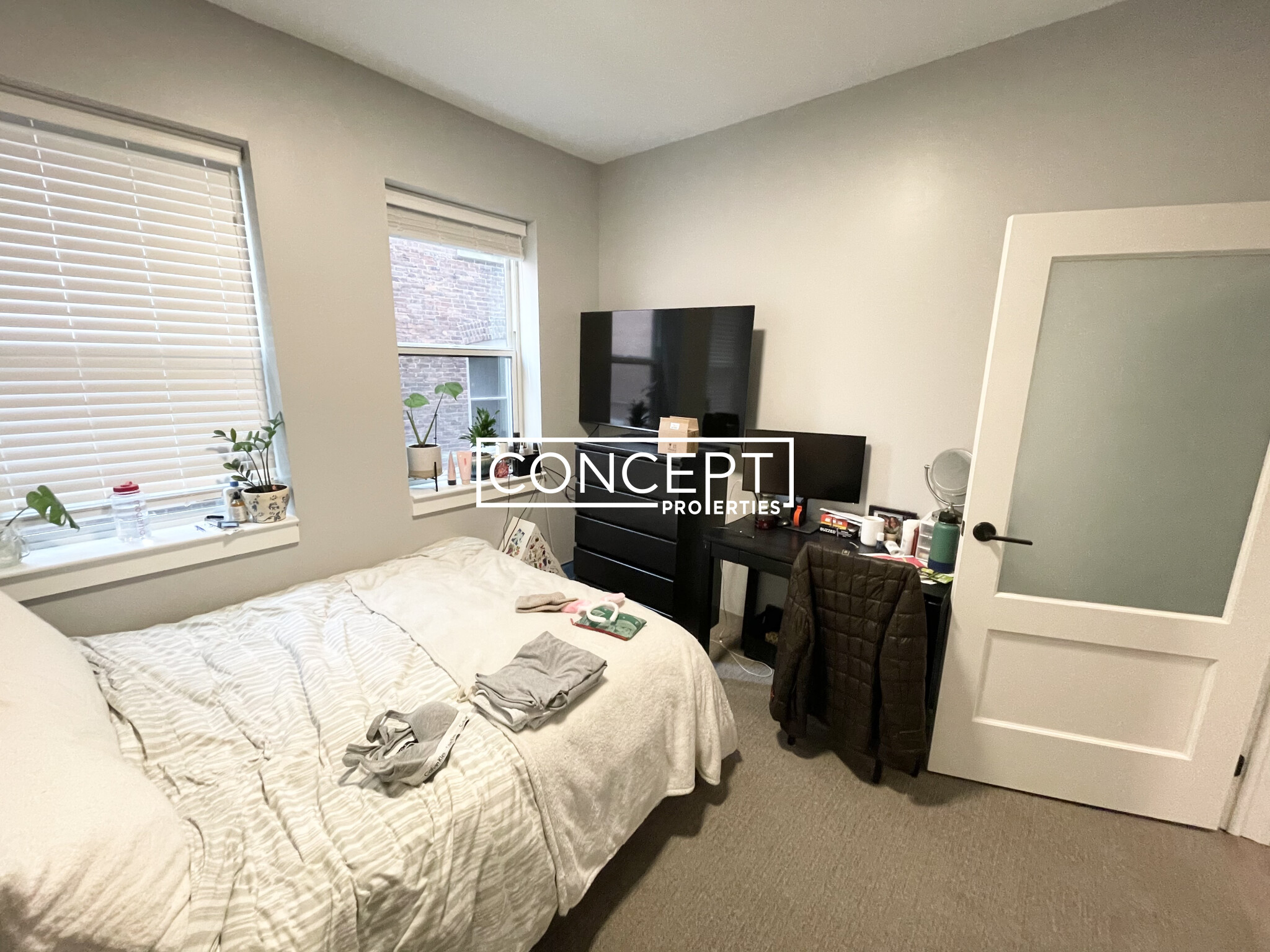 100 Hemenway St, Fenway