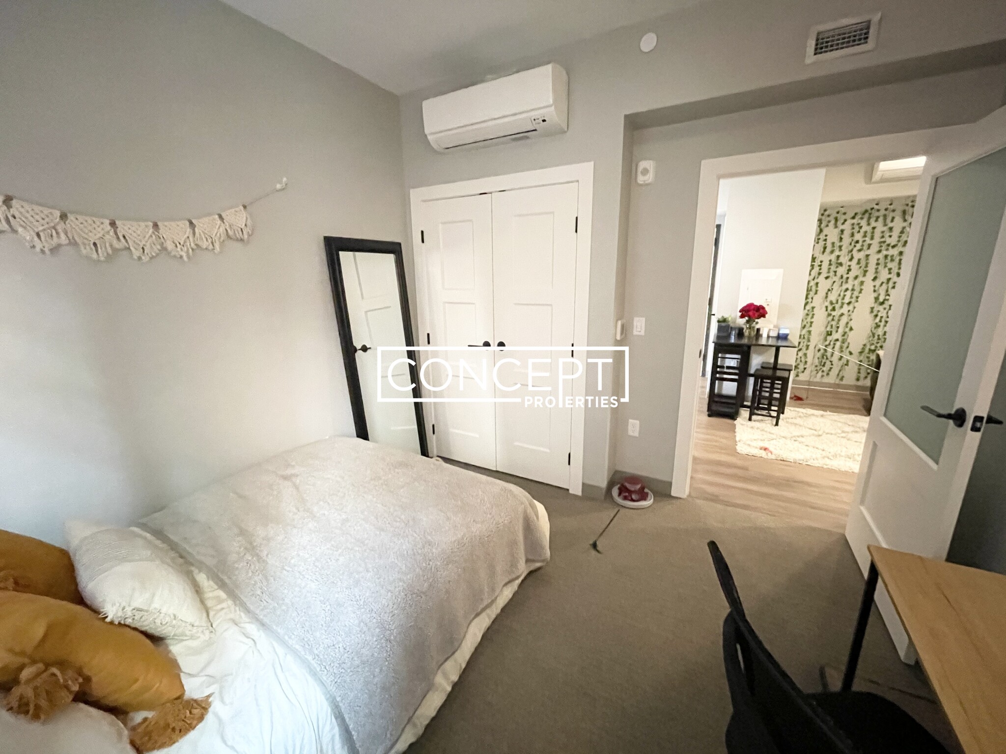 100 Hemenway St, Fenway