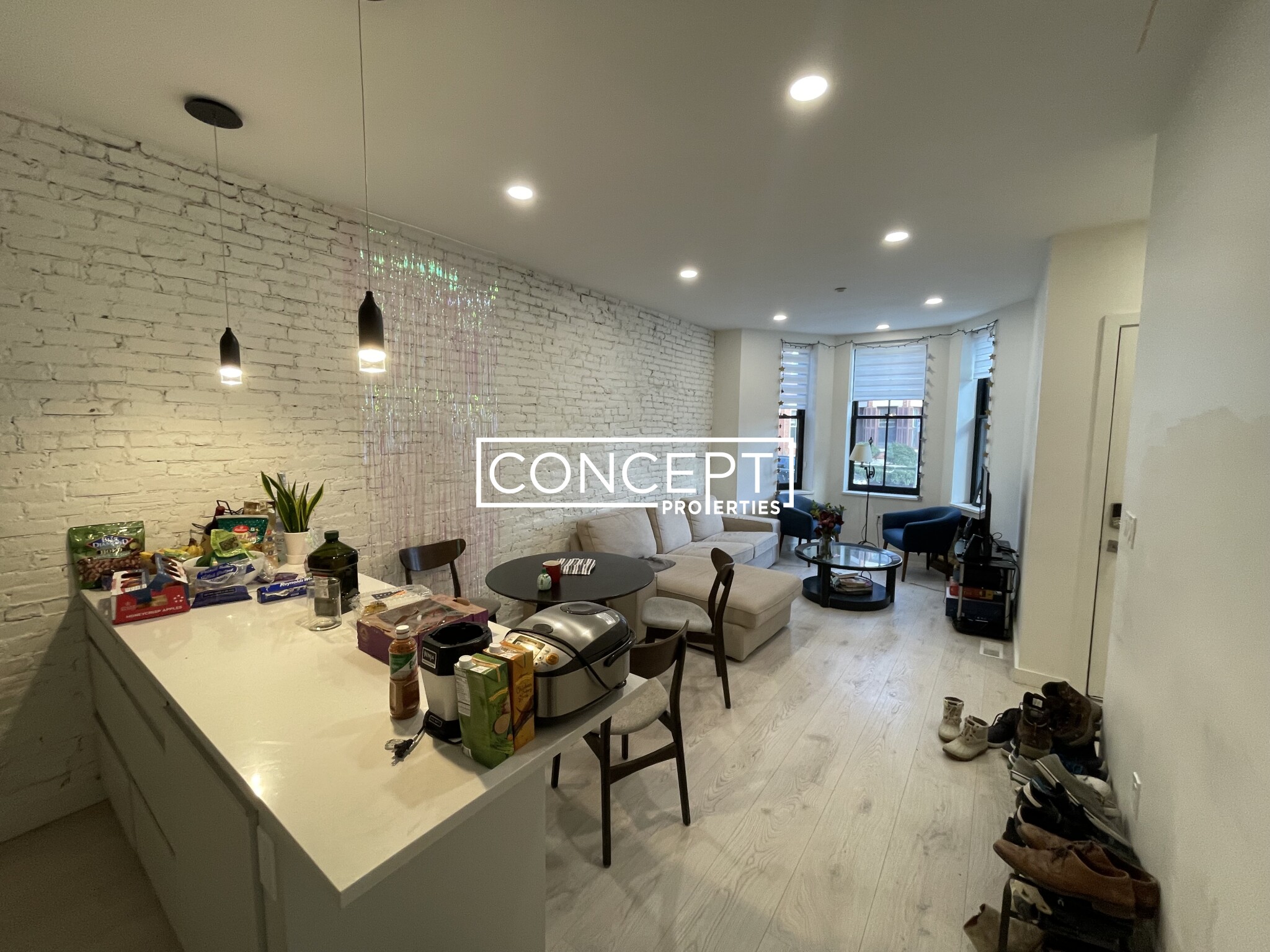 2 Worthington St, Mission Hill