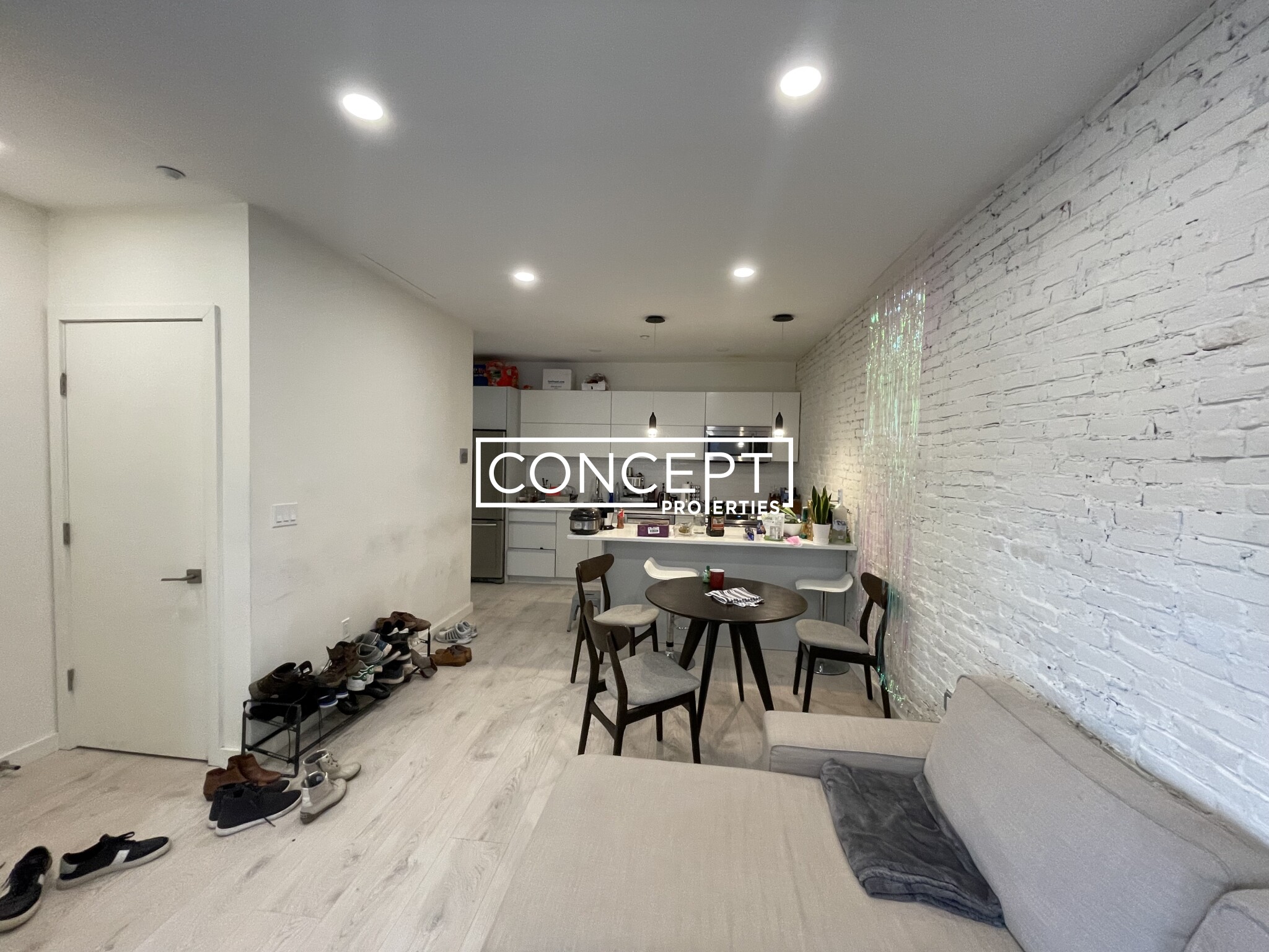 2 Worthington St, Mission Hill