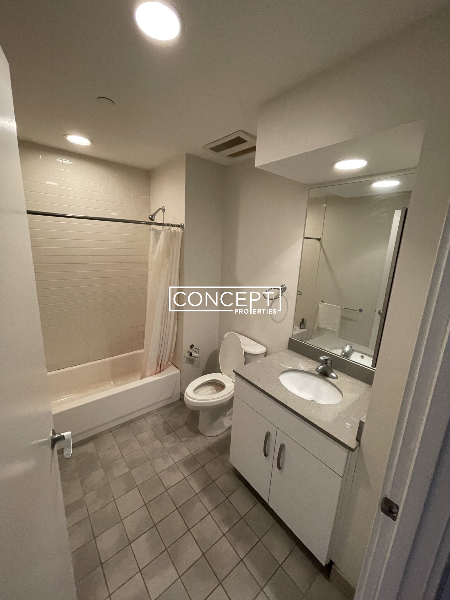 601.1 Albany St, South End