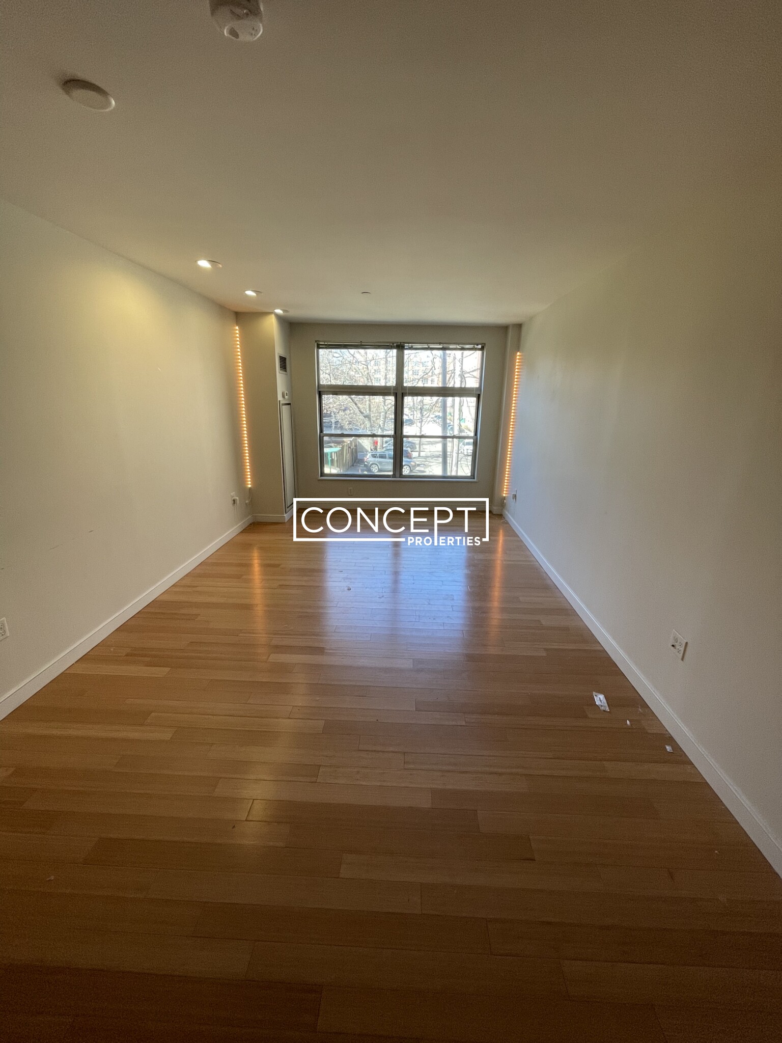 601.1 Albany St, South End