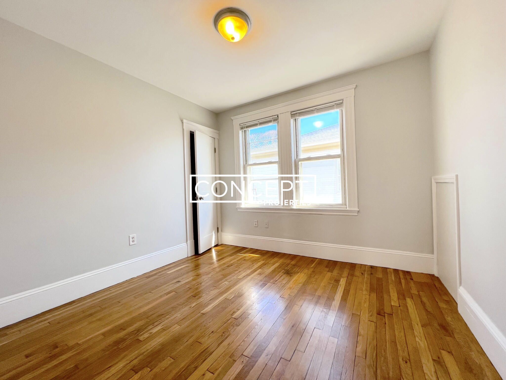 116 Gladstone St, East Boston