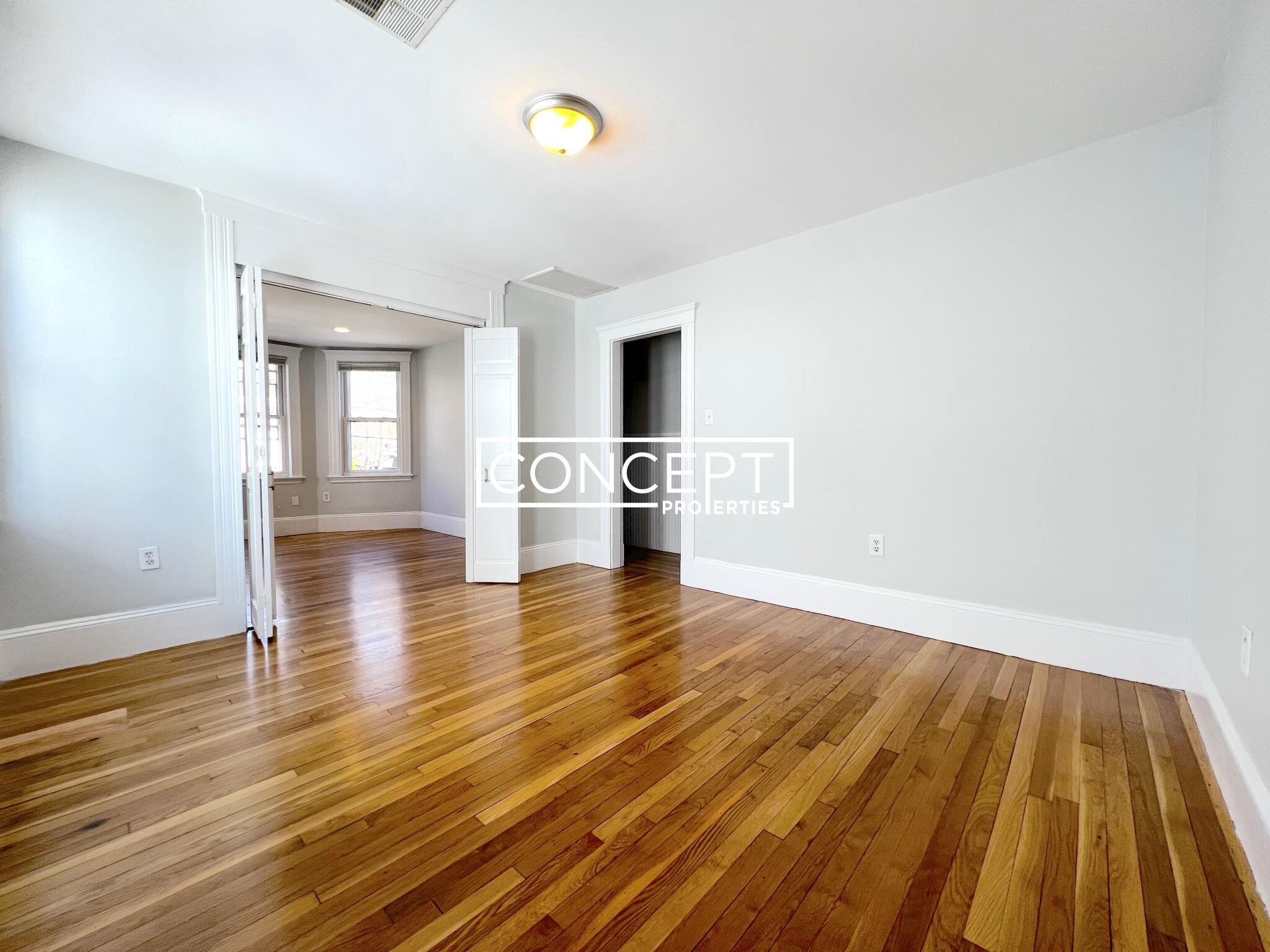 116 Gladstone St, East Boston