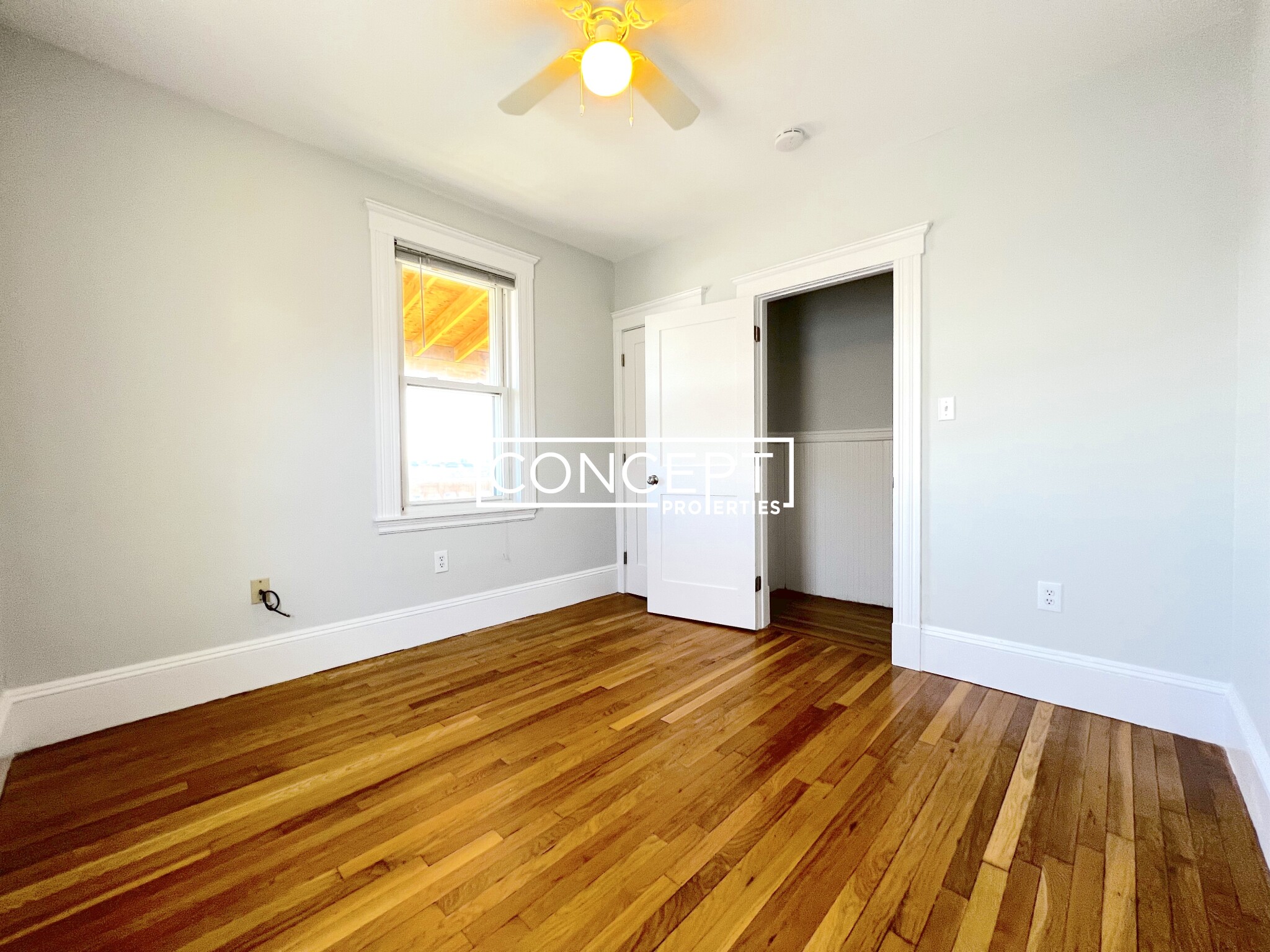 116 Gladstone St, East Boston