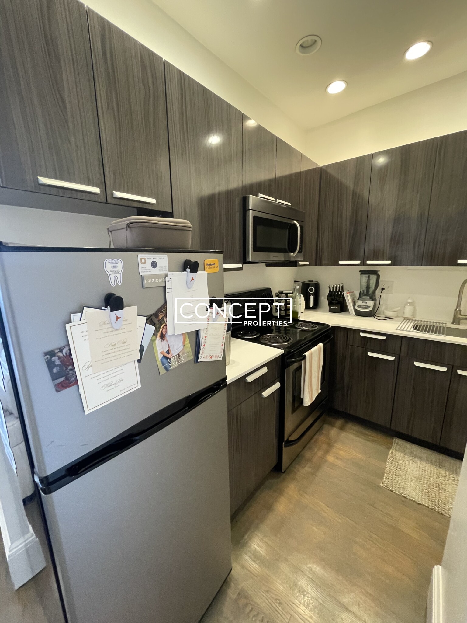 270 Newbury St, Back Bay