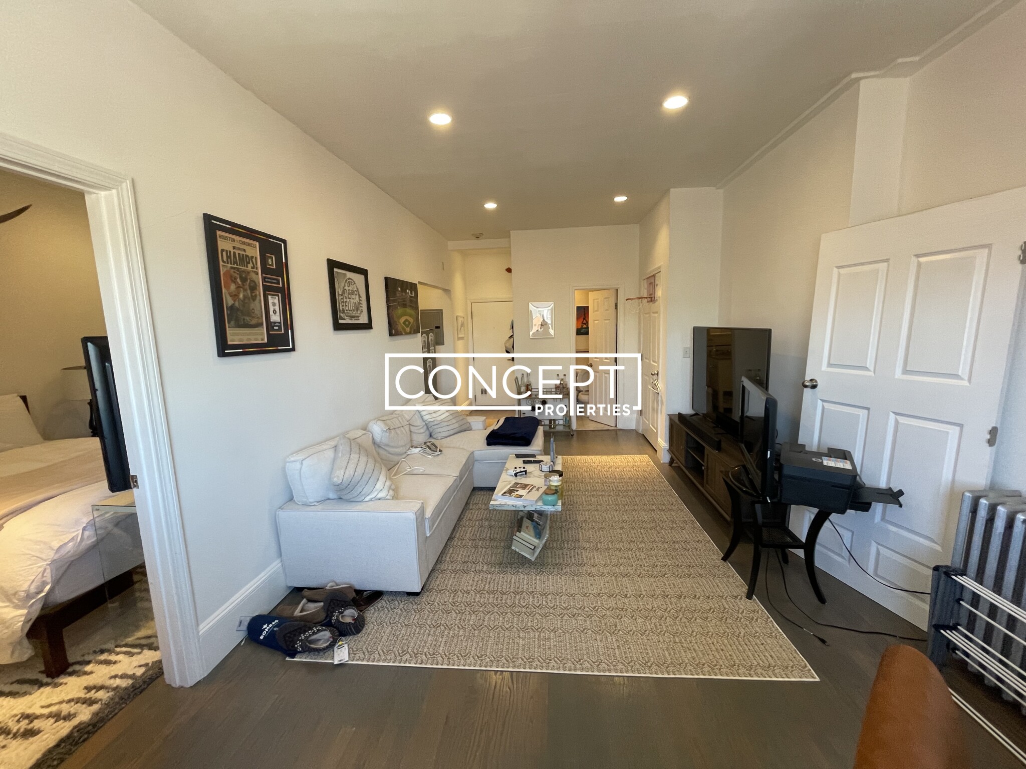 270 Newbury St, Back Bay