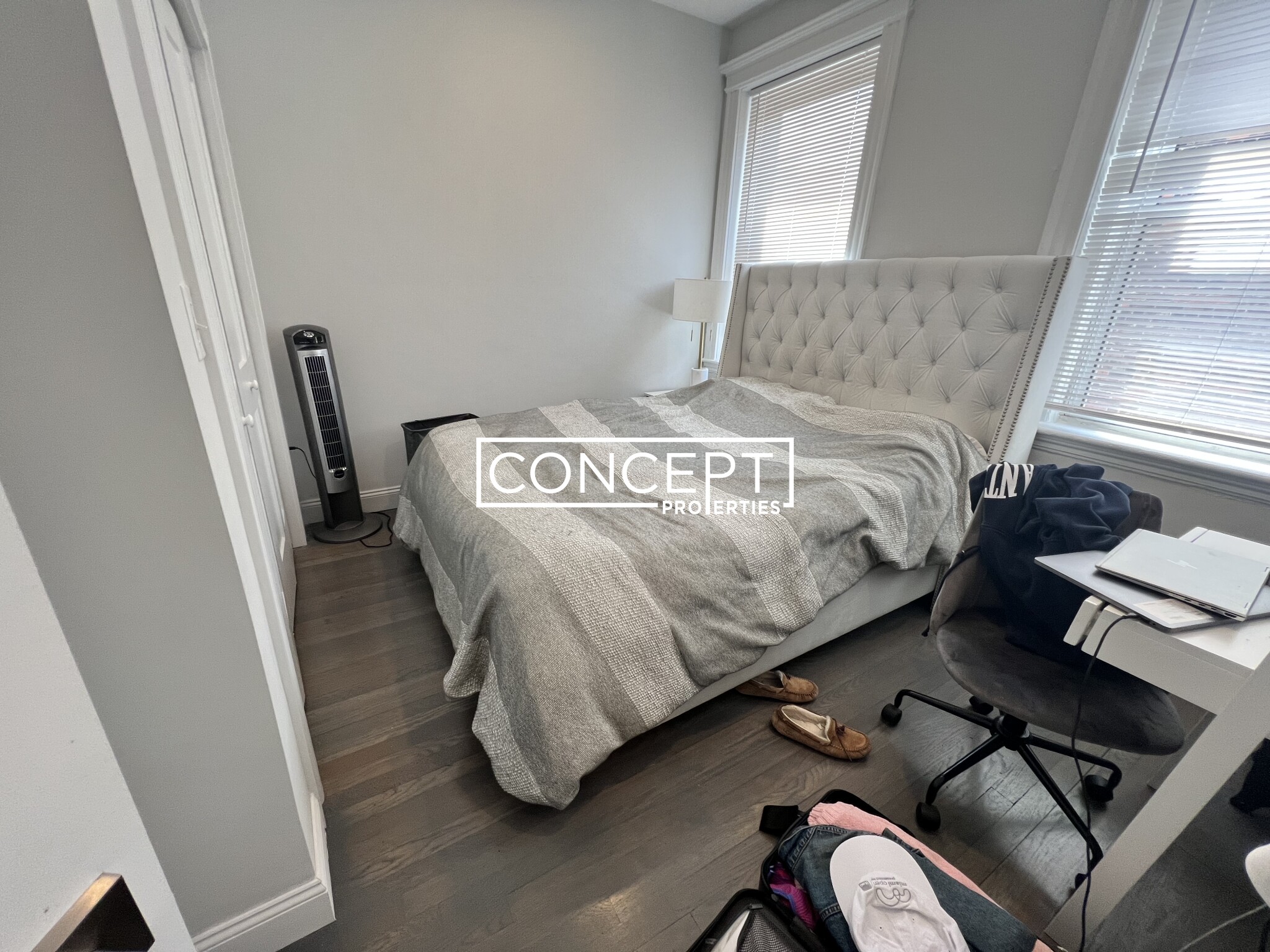 102 Queensberry St, Fenway