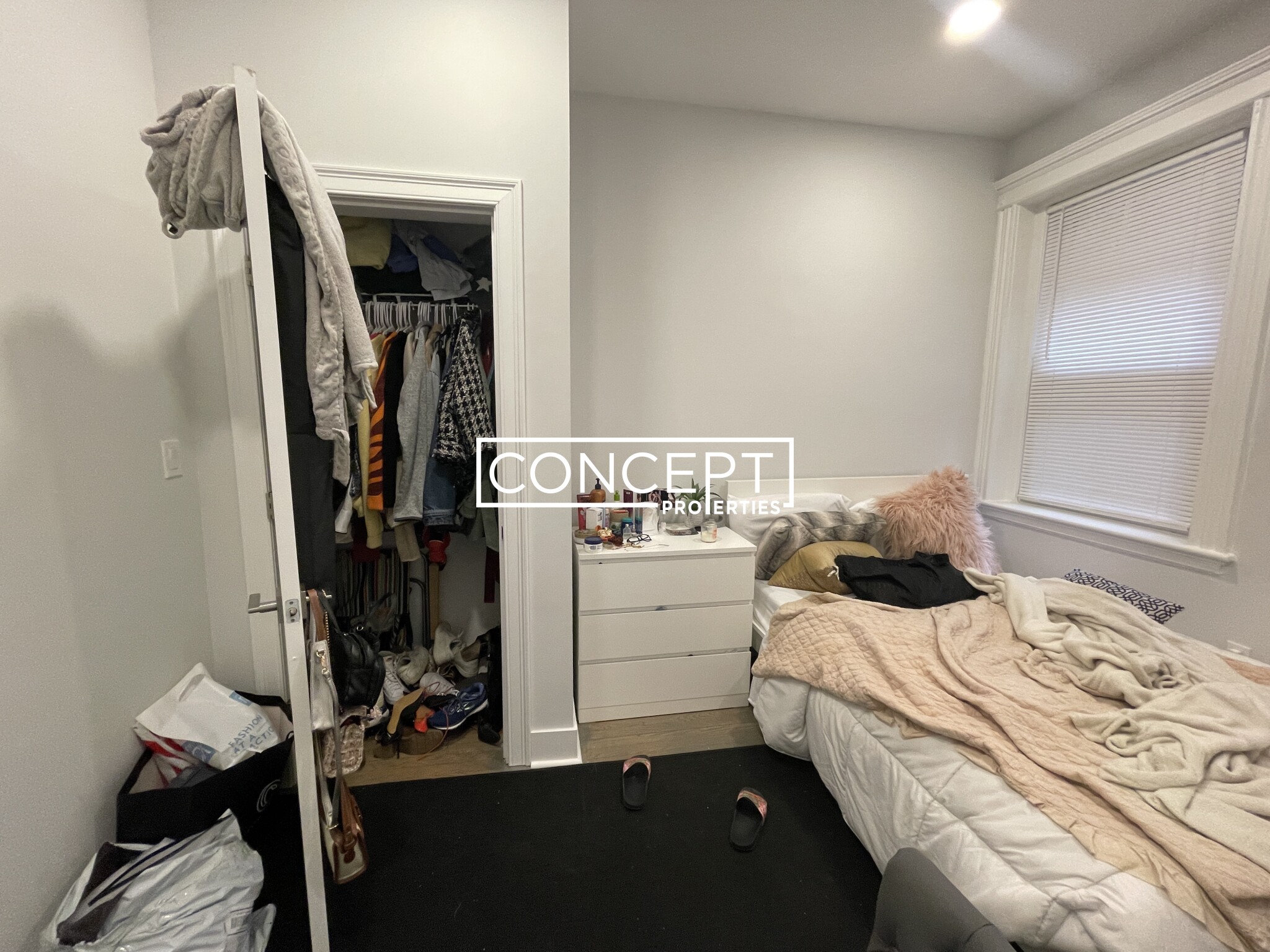 36.1 Queensberry St, Fenway