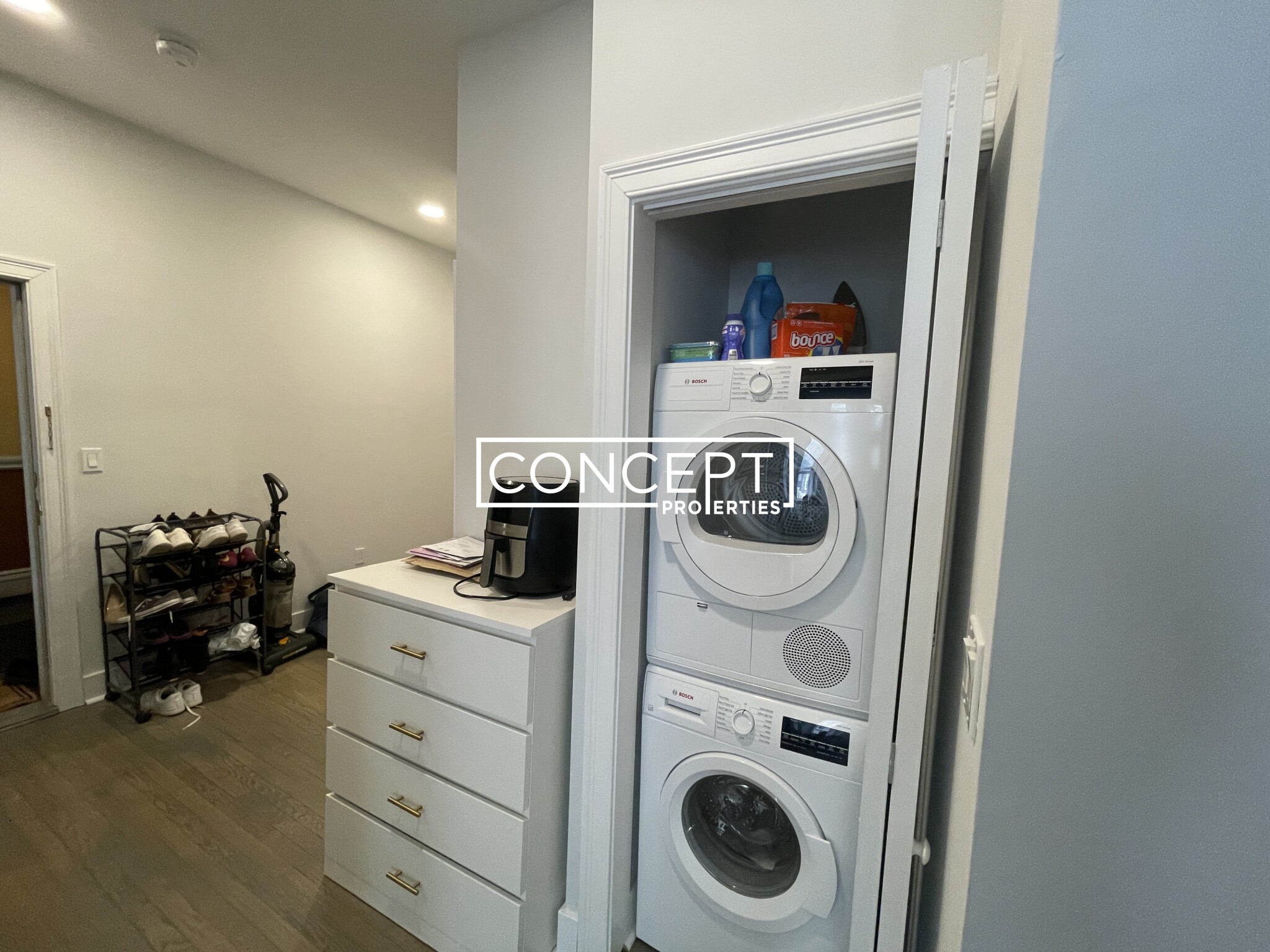 36.1 Queensberry St, Fenway