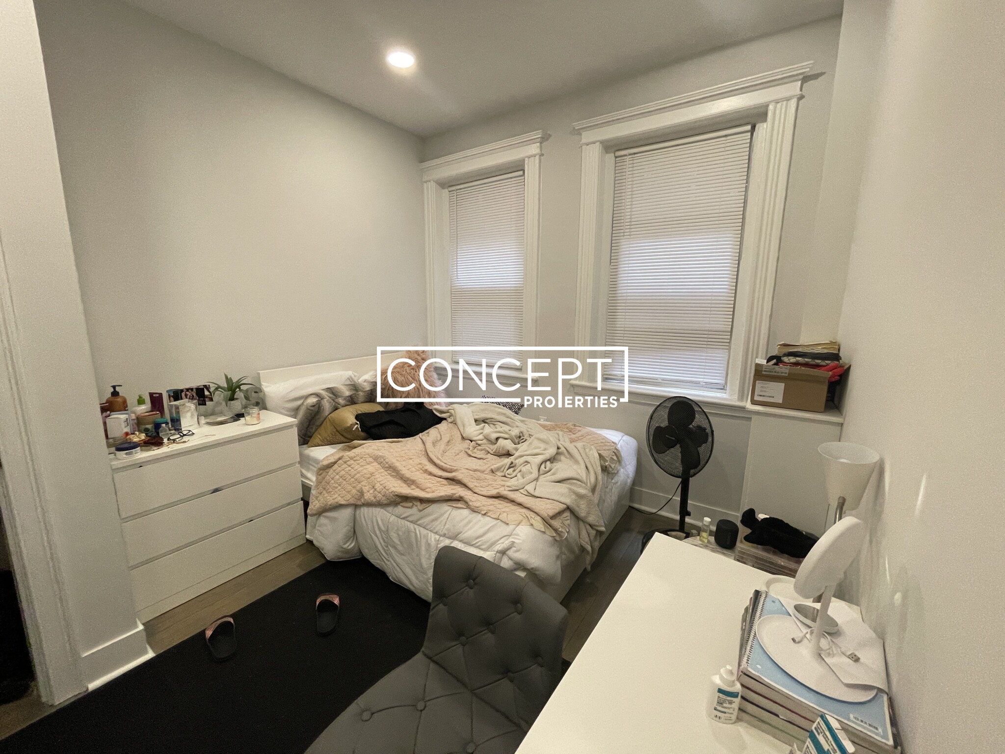 36.1 Queensberry St, Fenway