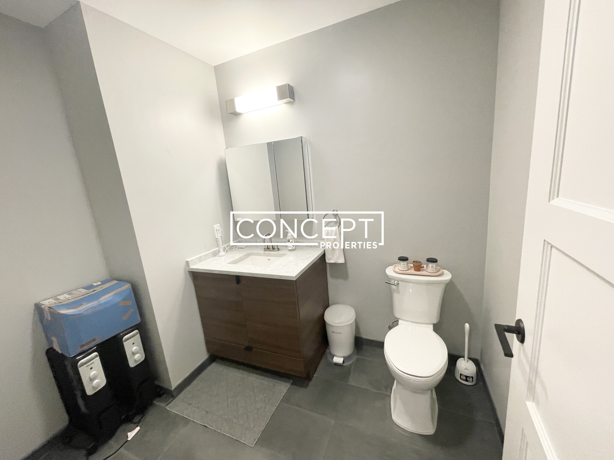 100 Hemenway St, Fenway