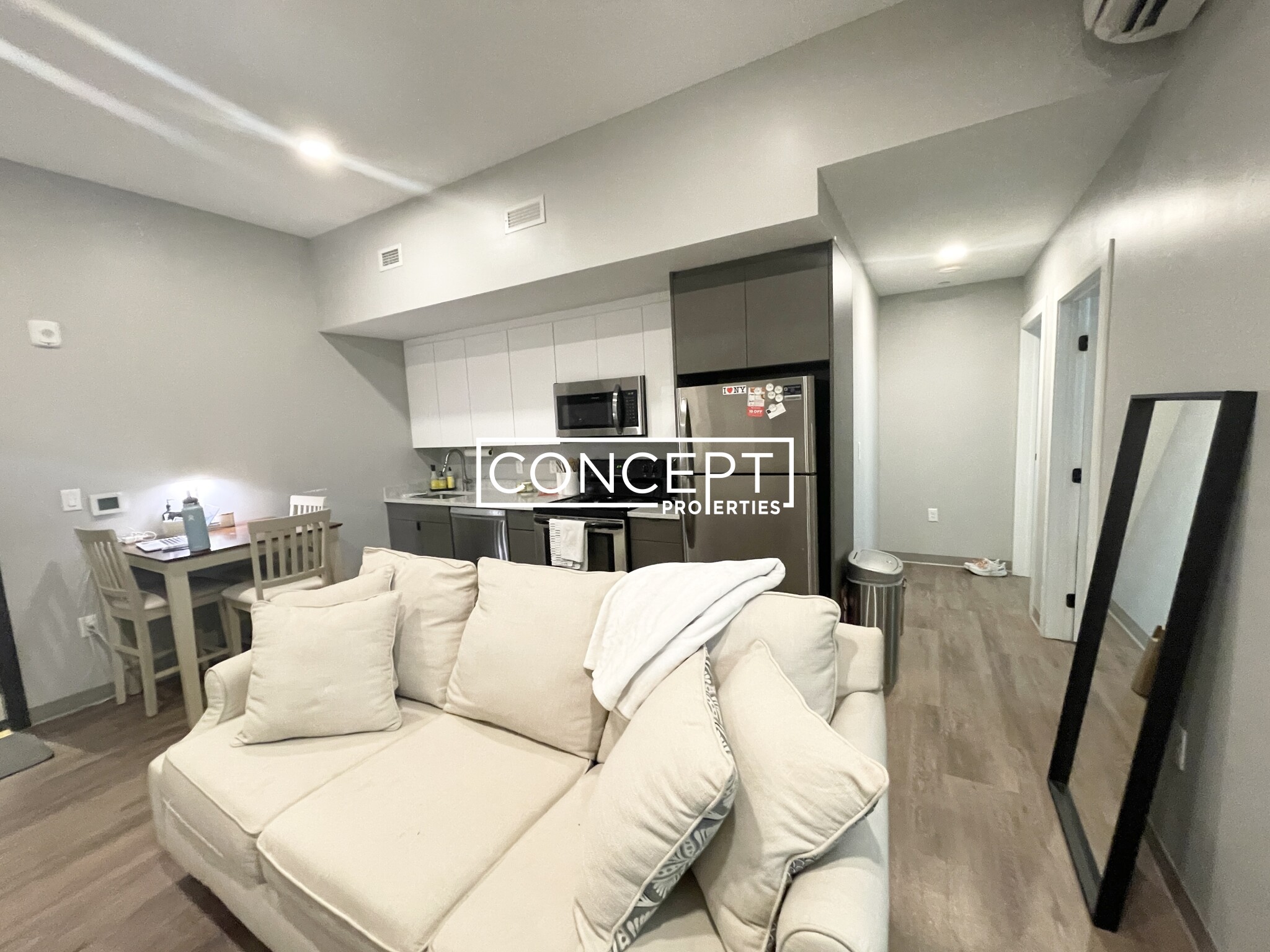 100 Hemenway St, Fenway