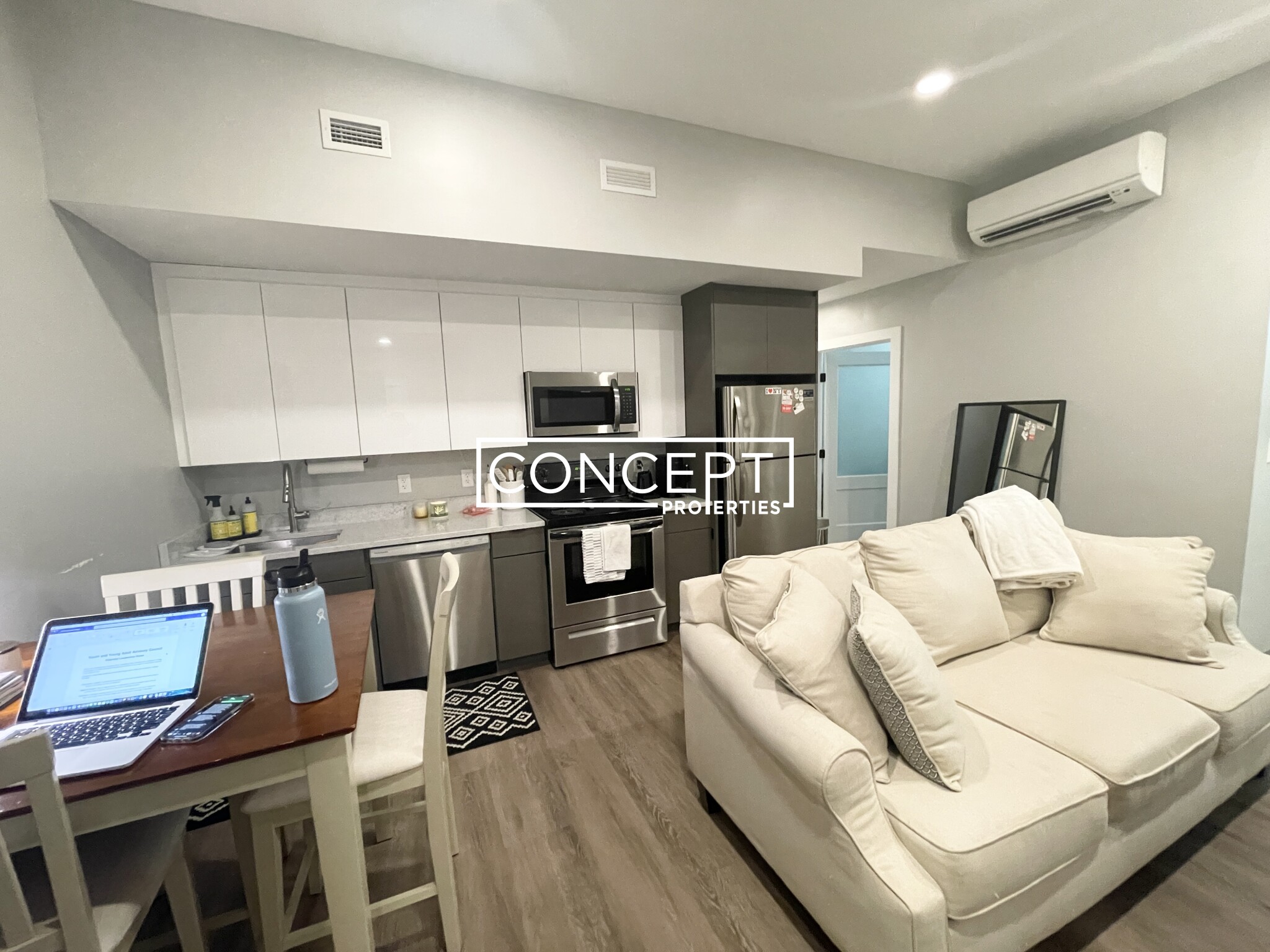 100 Hemenway St, Fenway