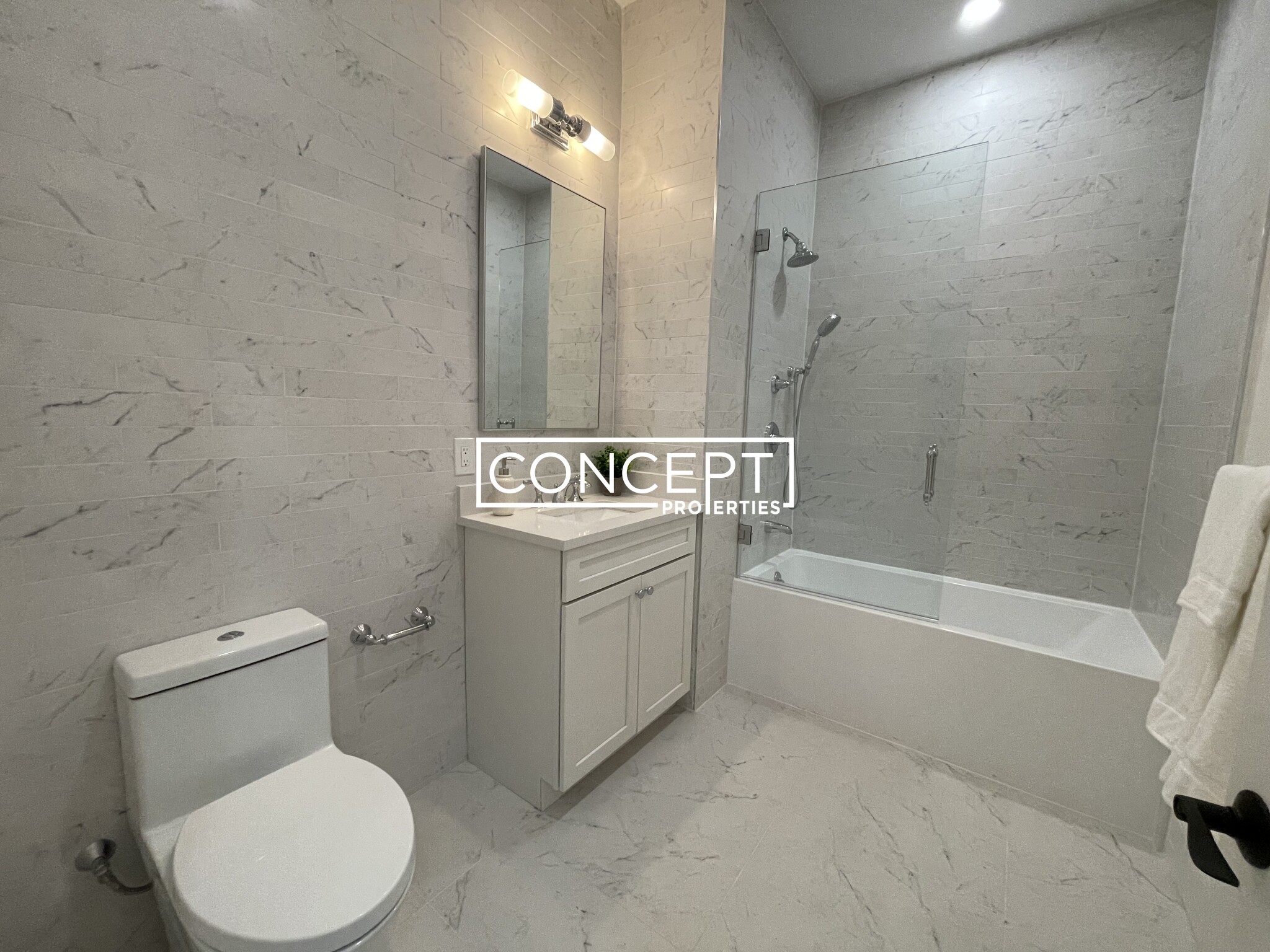 106.103 Forest Hills St, Jamaica Plain