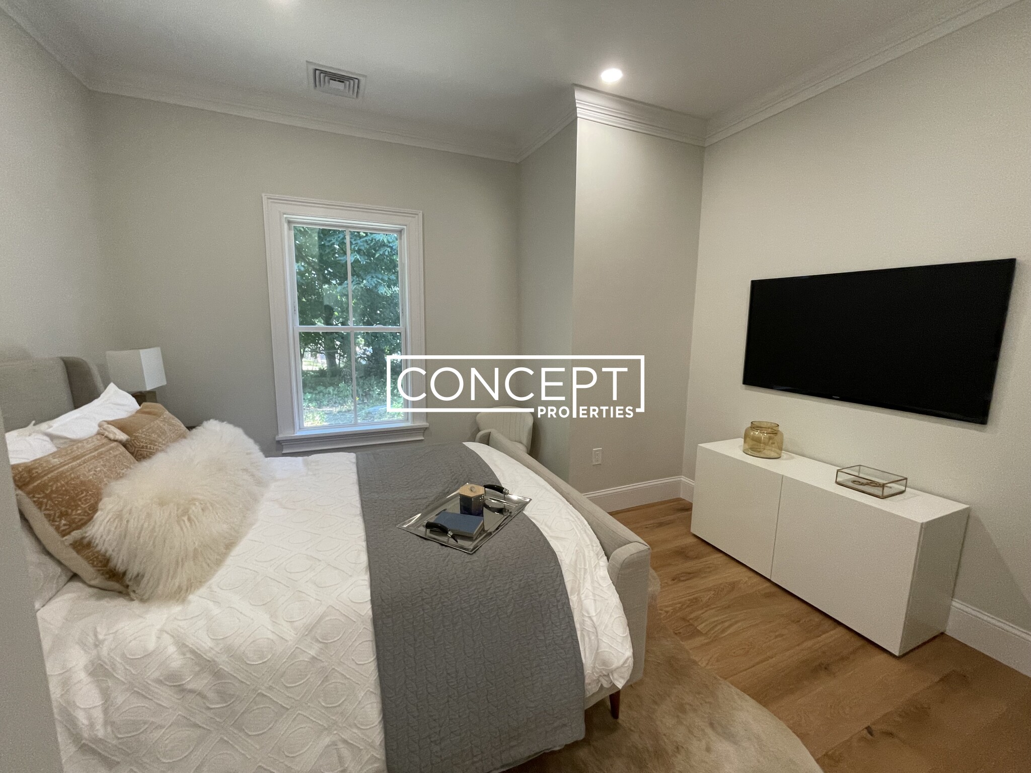 106.103 Forest Hills St, Jamaica Plain