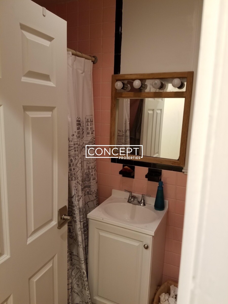 49 Boylston St, Brookline Village