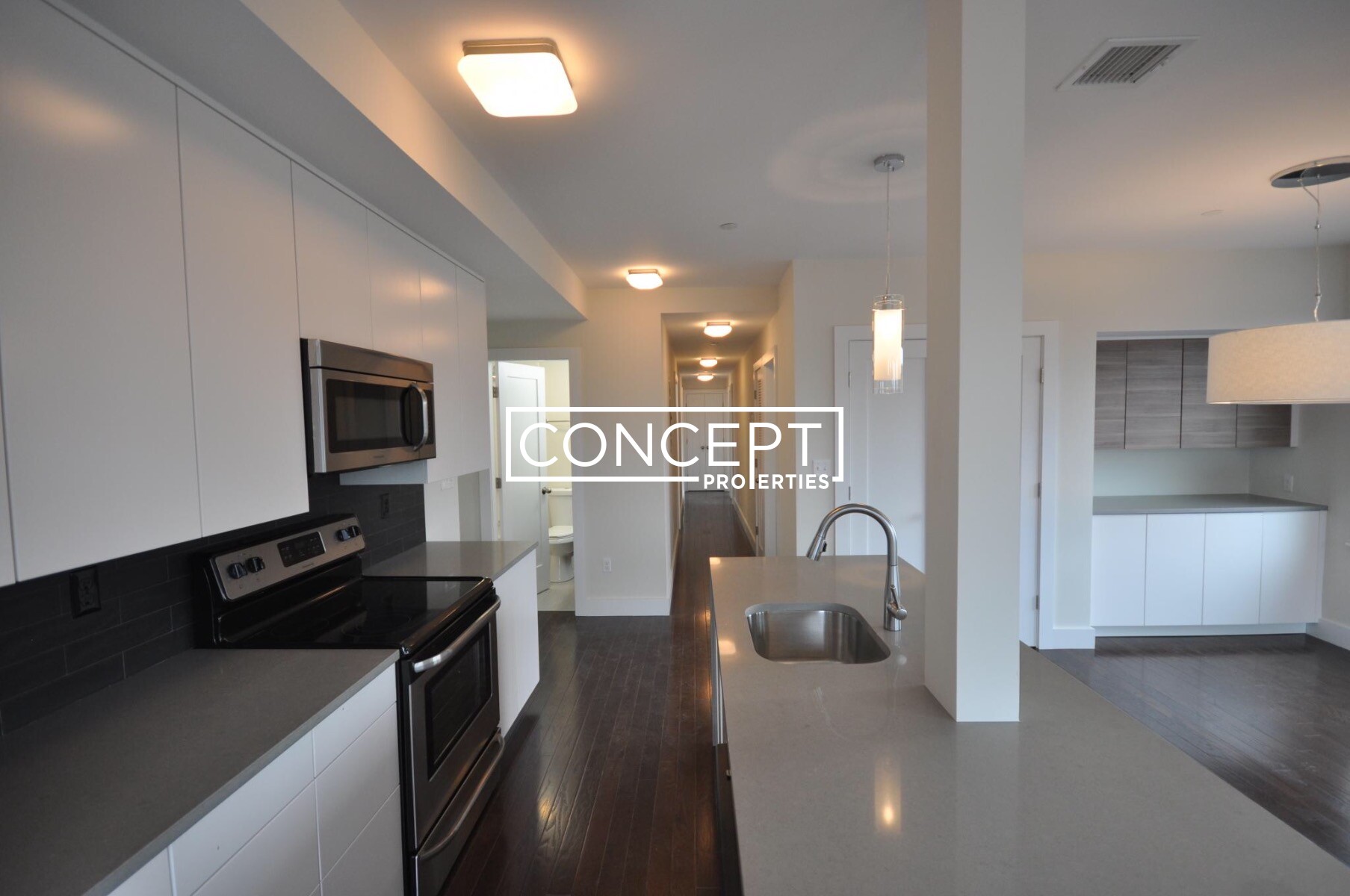 659 Massachusetts Ave, South End