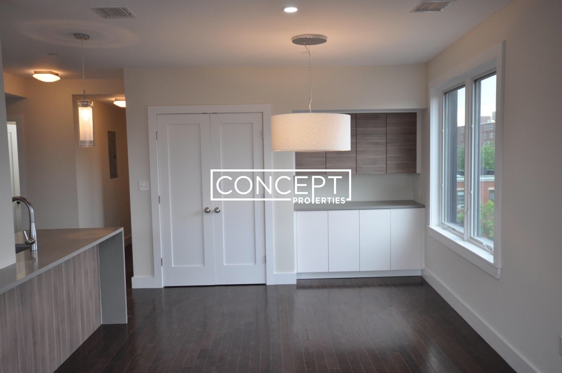 659 Massachusetts Ave, South End