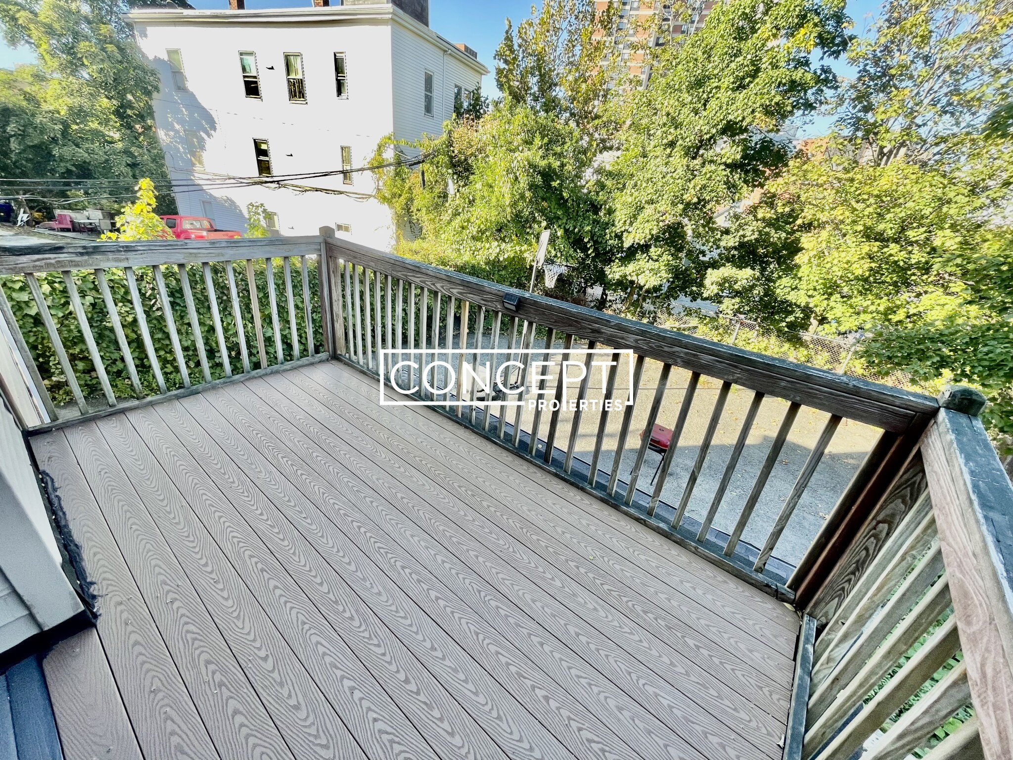 205 Hillside St, Mission Hill