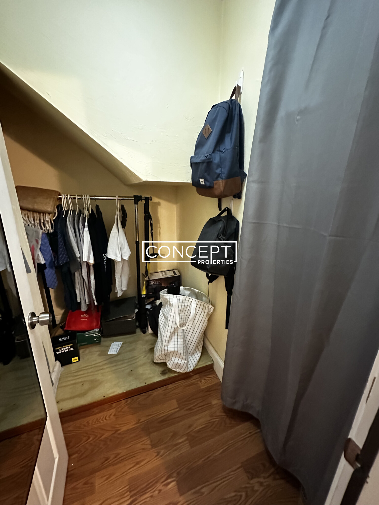 731 Parker St, Mission Hill