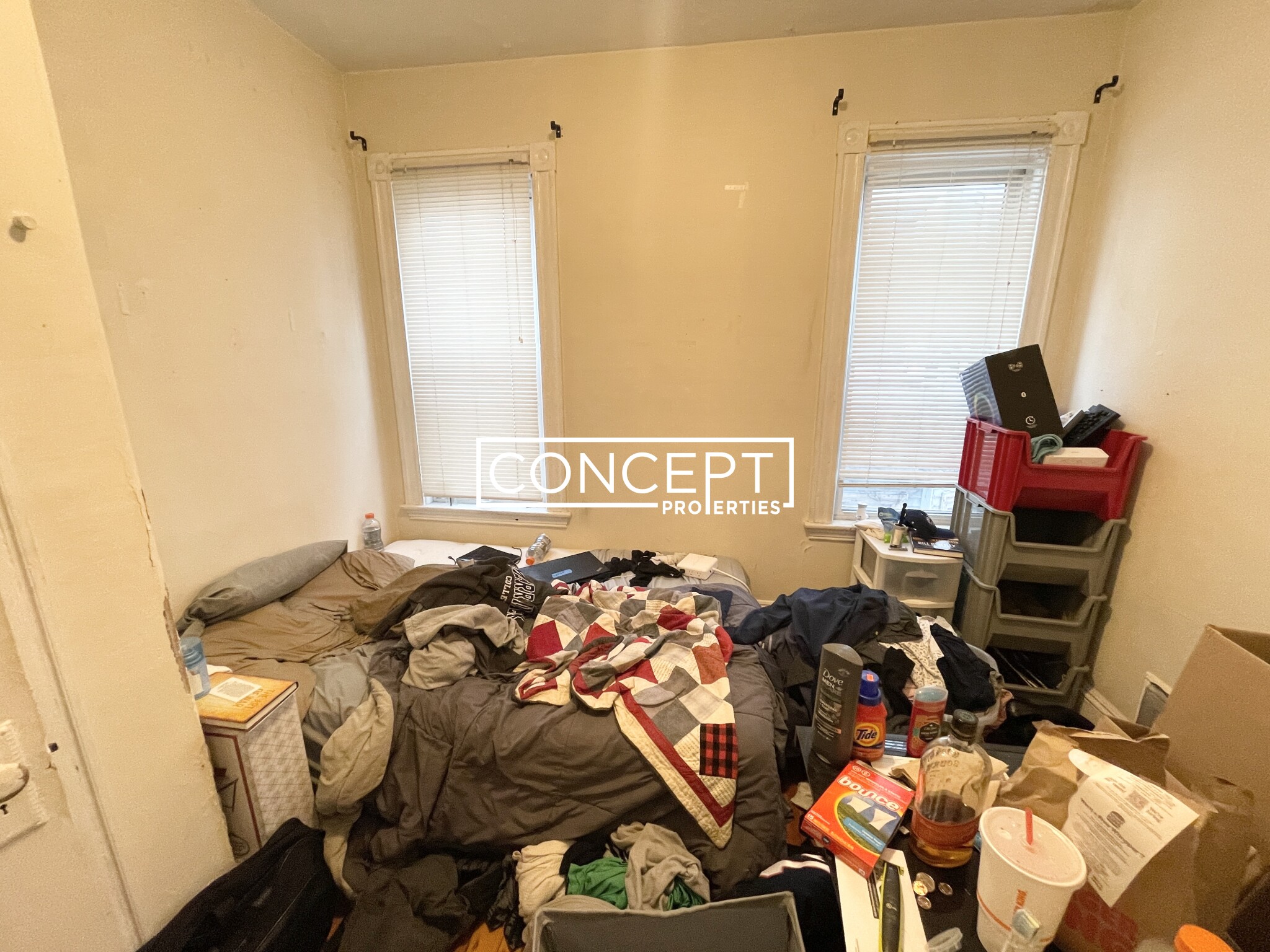 65 Hillside St, Mission Hill