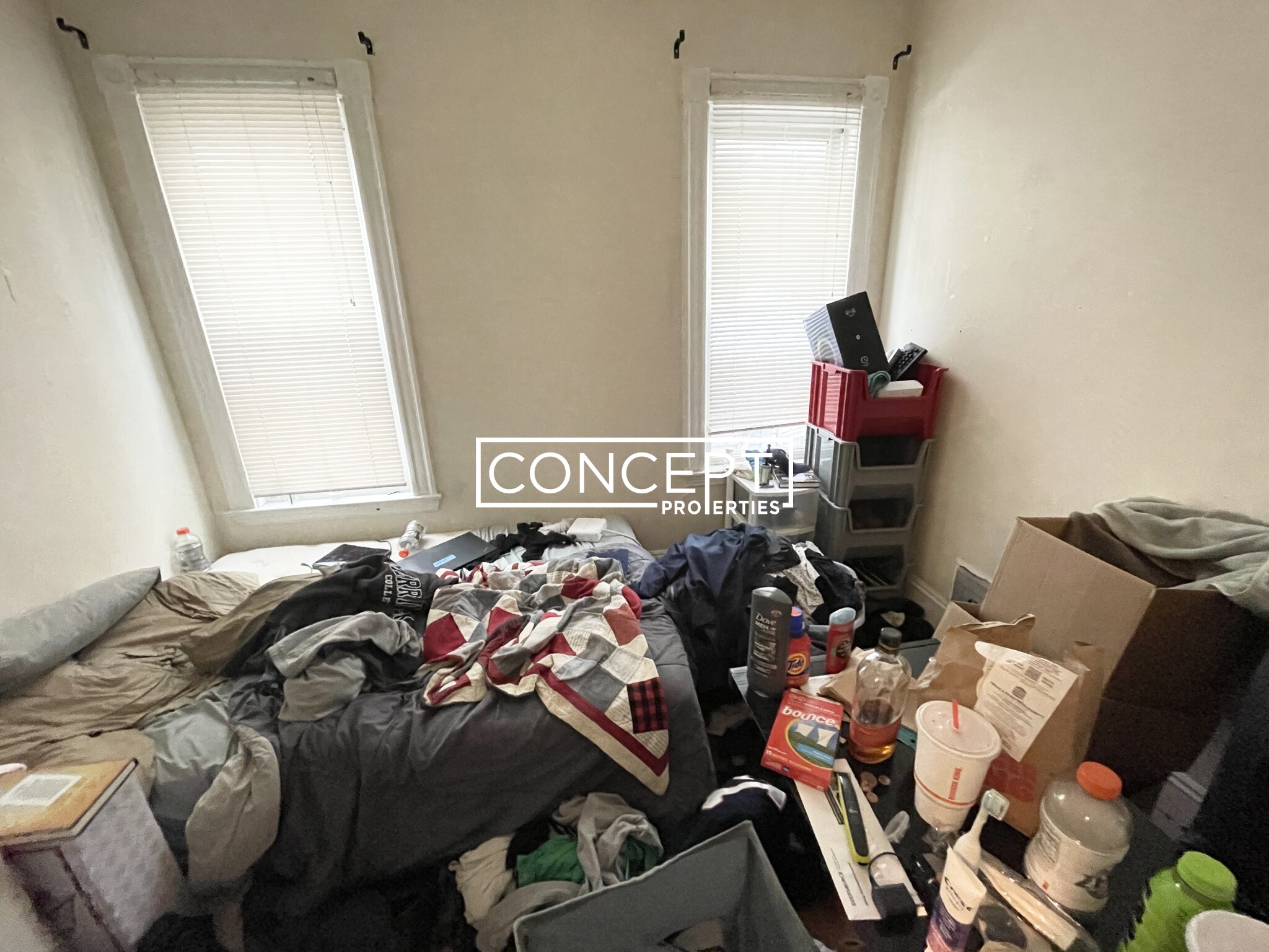 65 Hillside St, Mission Hill