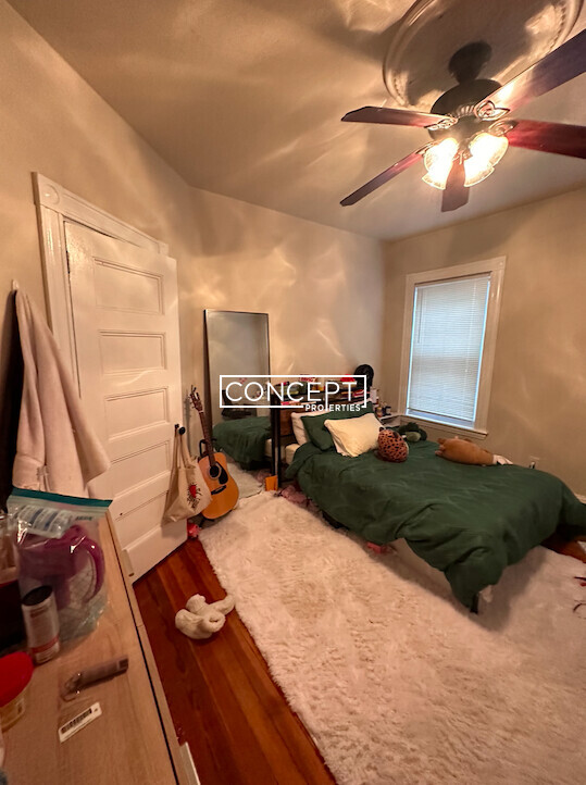 89 Hillside St, Mission Hill