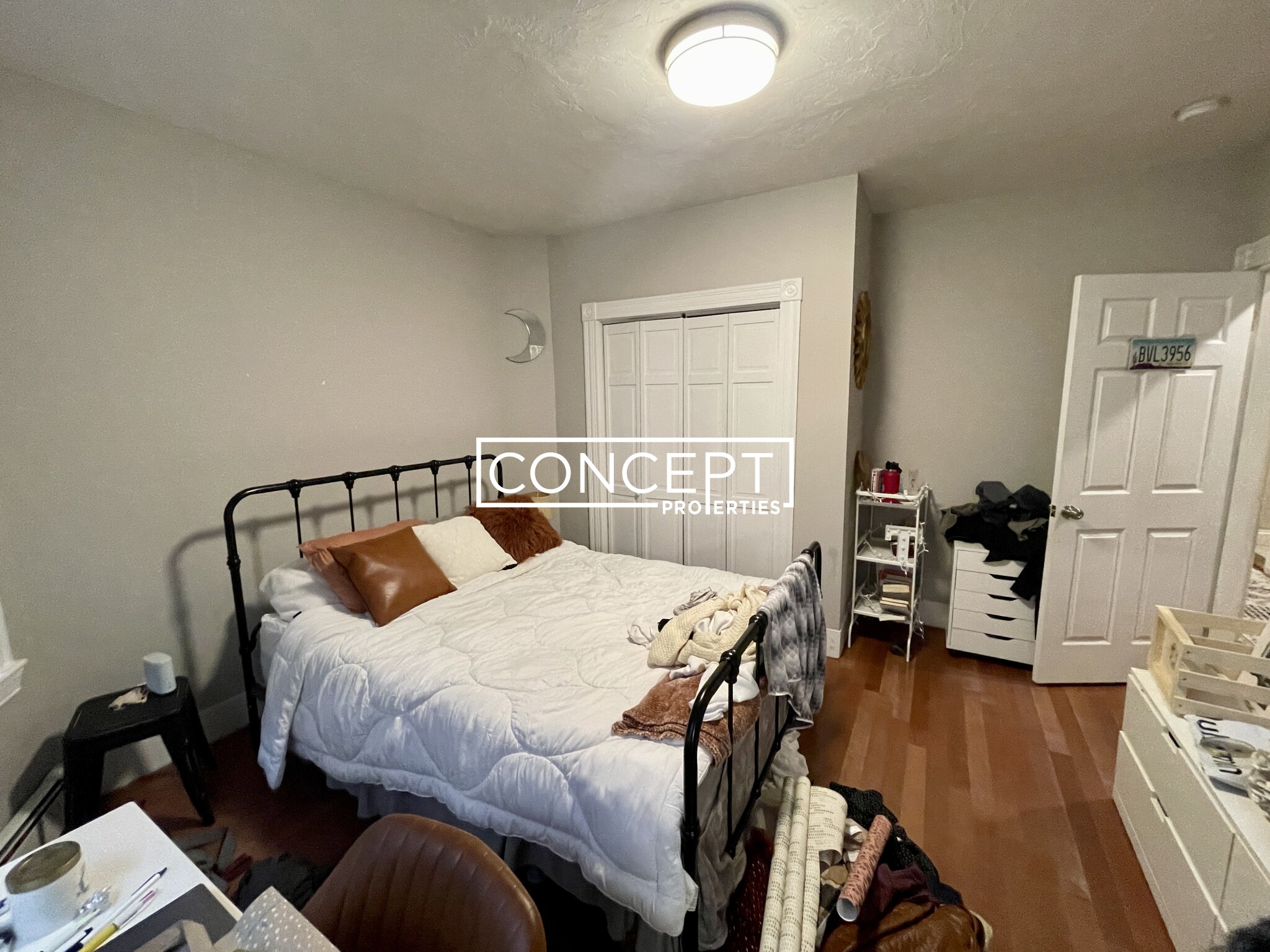 32 Lawn St, Mission Hill