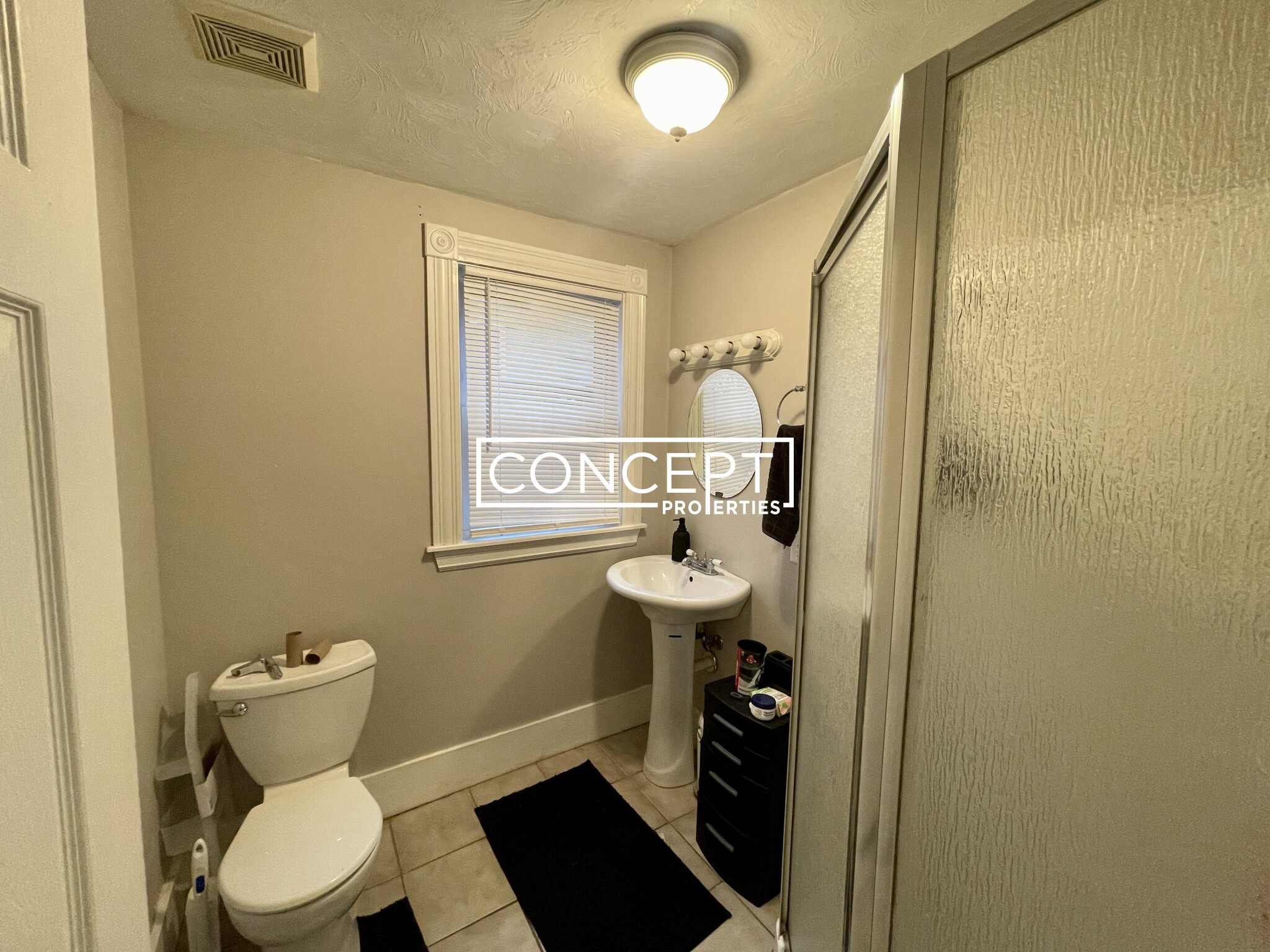 32 Lawn St, Mission Hill