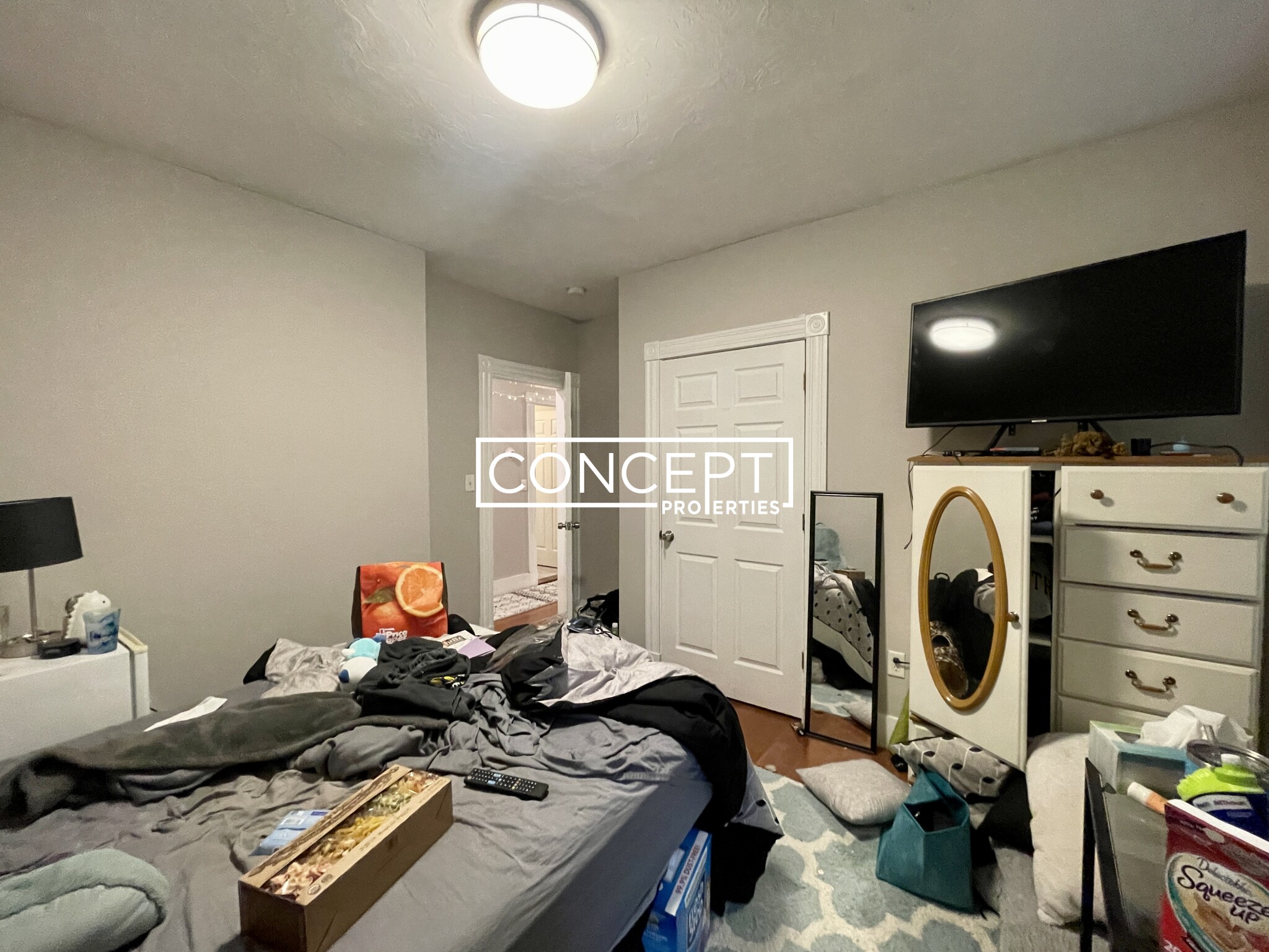 32 Lawn St, Mission Hill