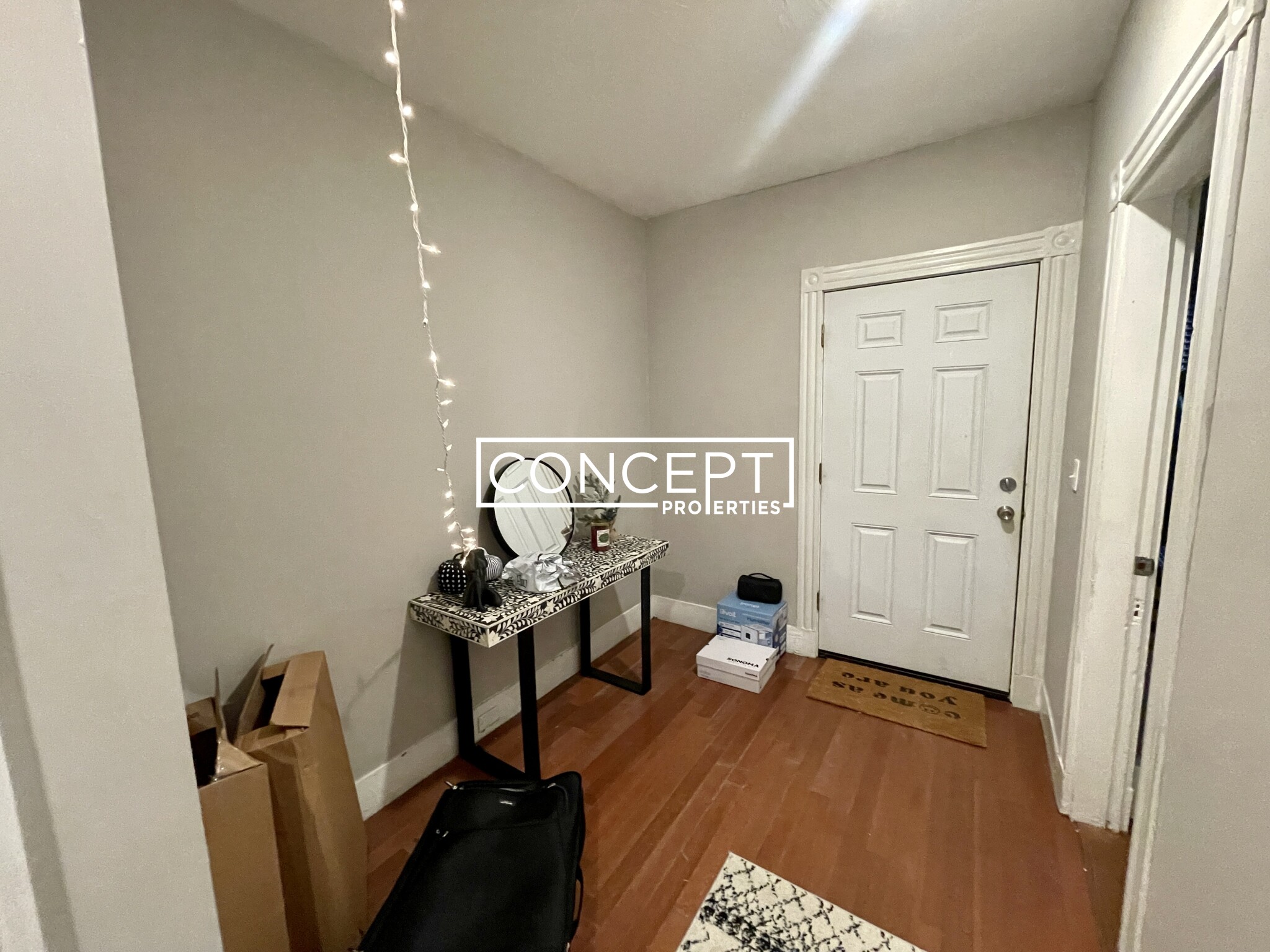 32 Lawn St, Mission Hill