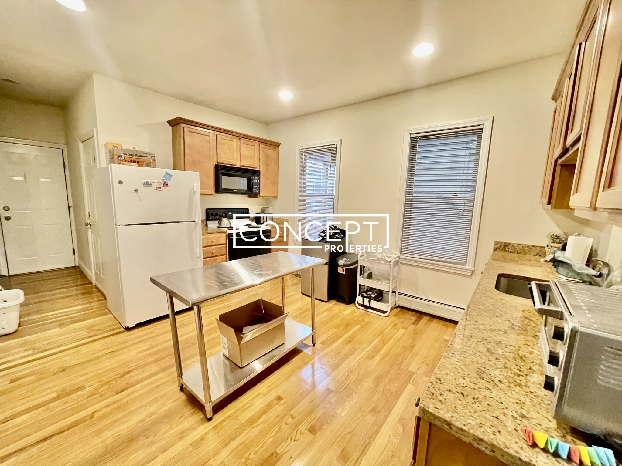 143.1 Hillside St, Mission Hill