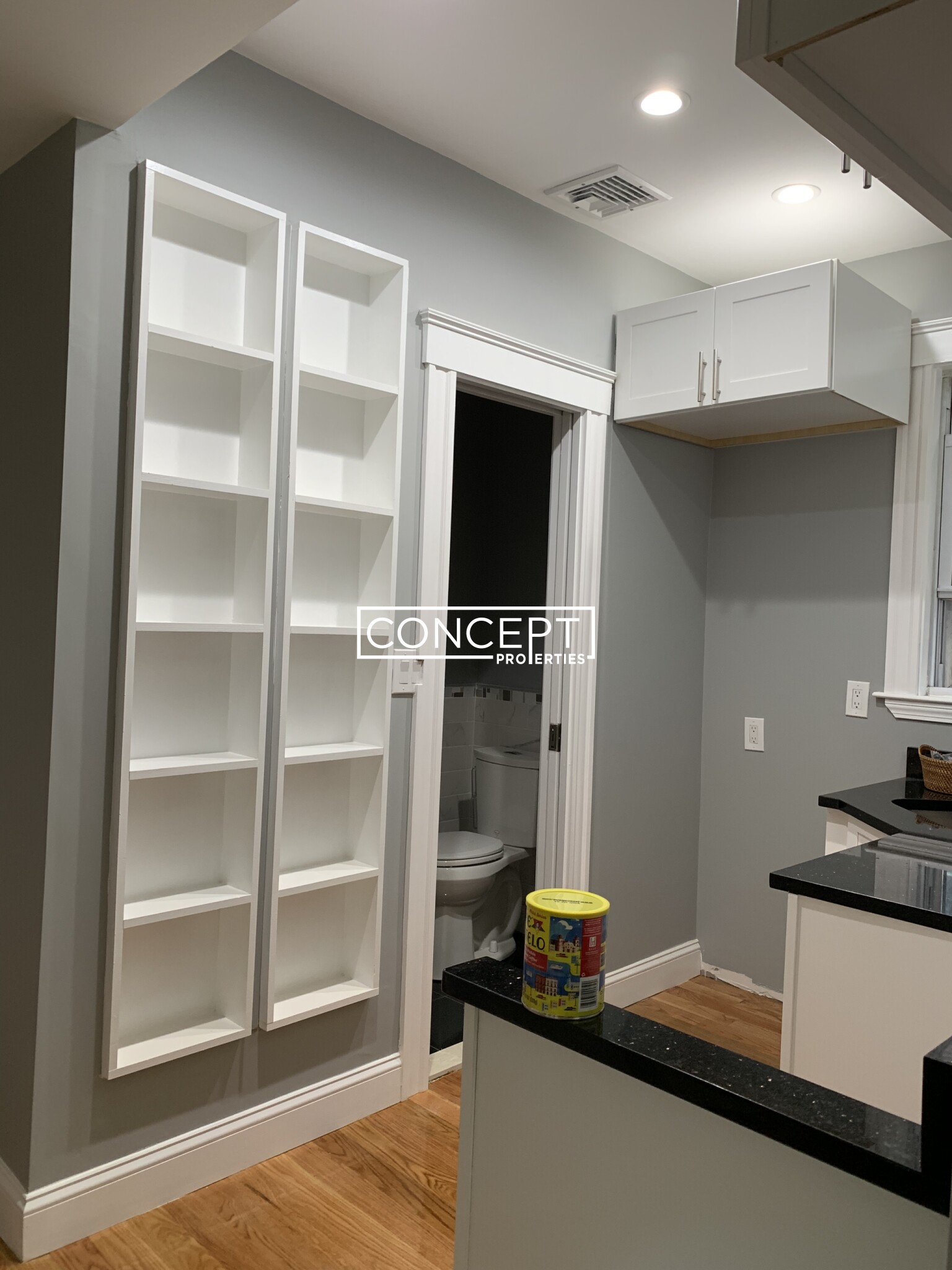 146 Hillside St, Mission Hill