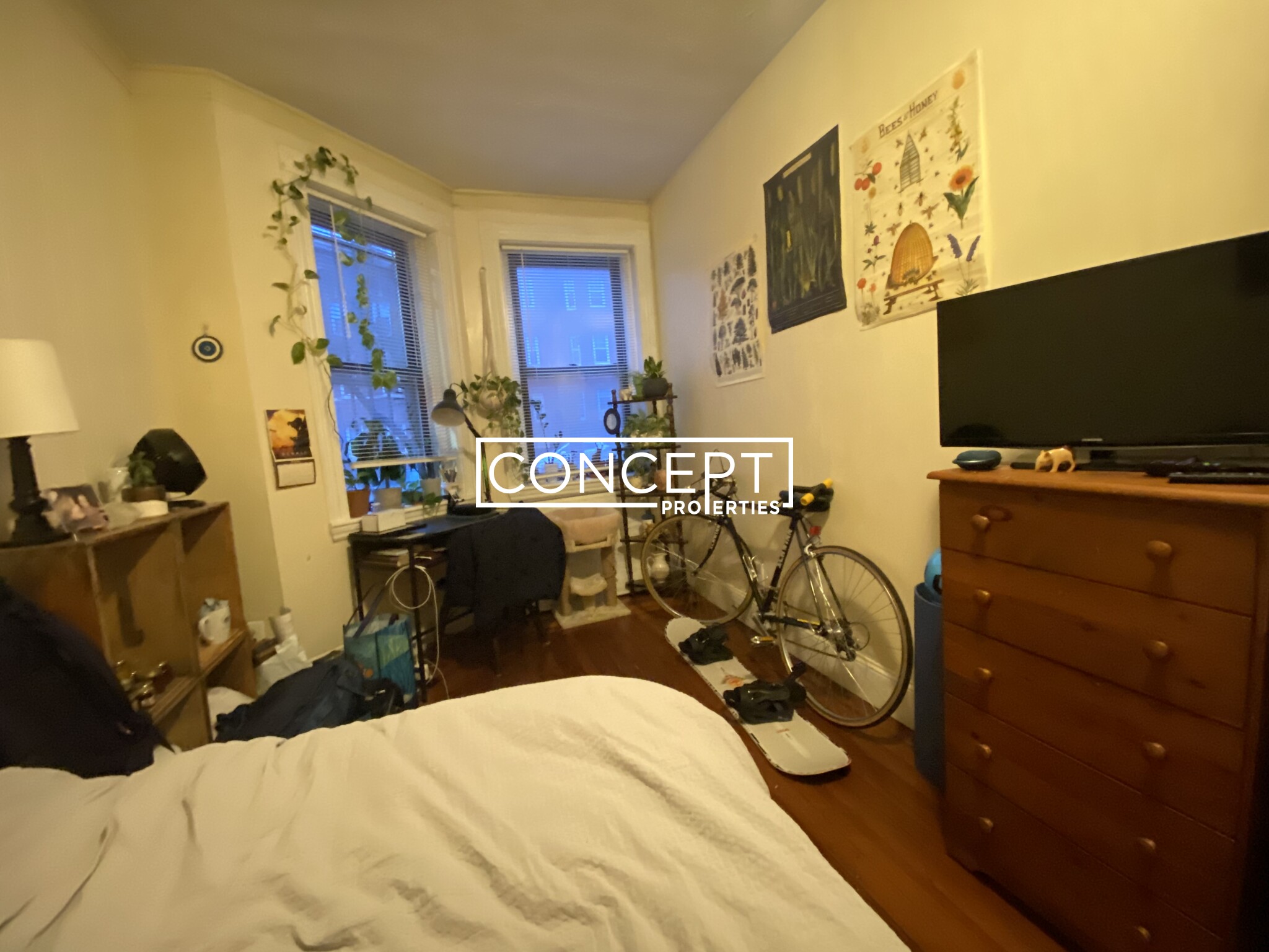 69 South Huntington Ave, Jamaica Plain