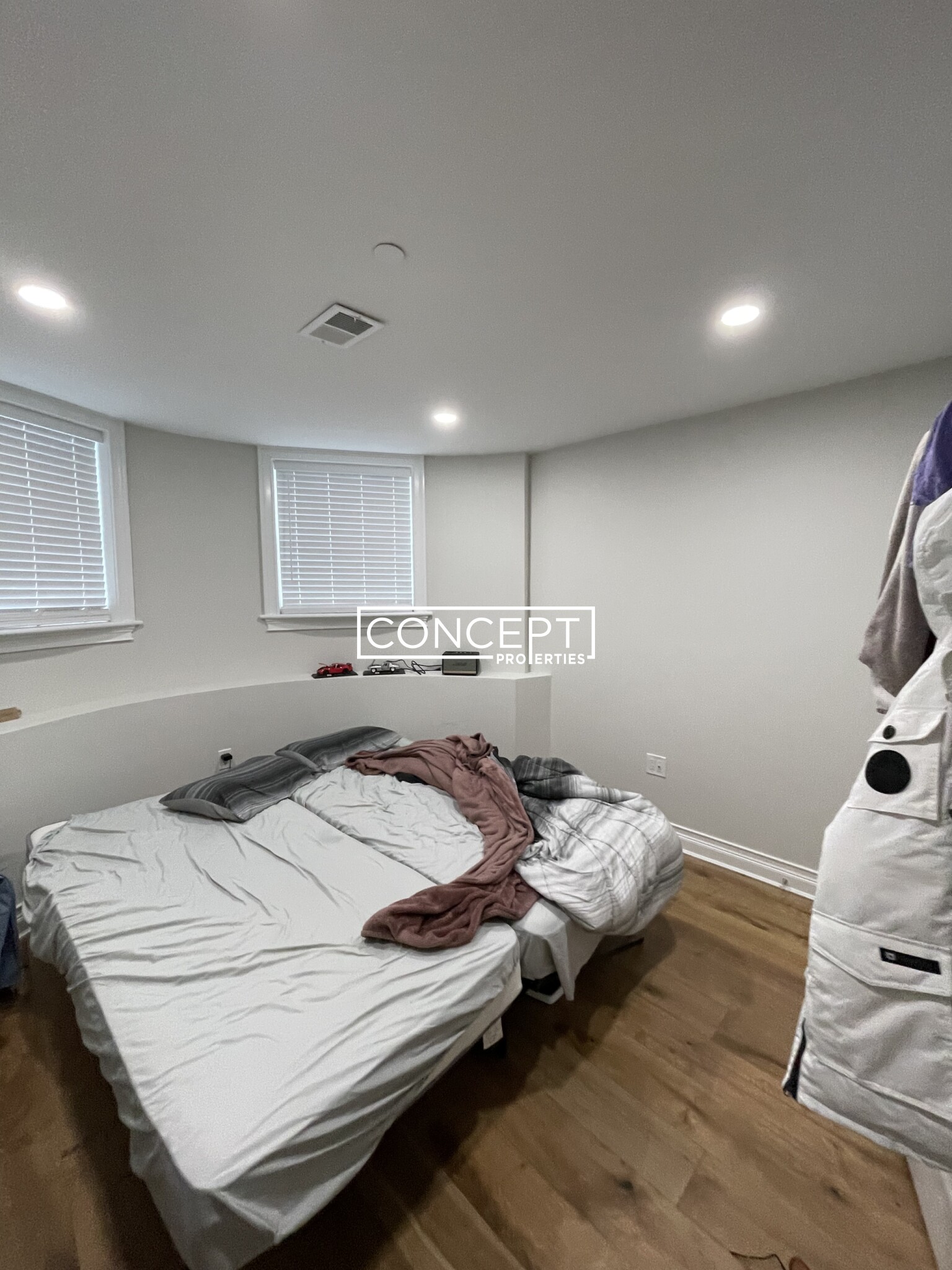 14 Mount Hood Rd, Brighton