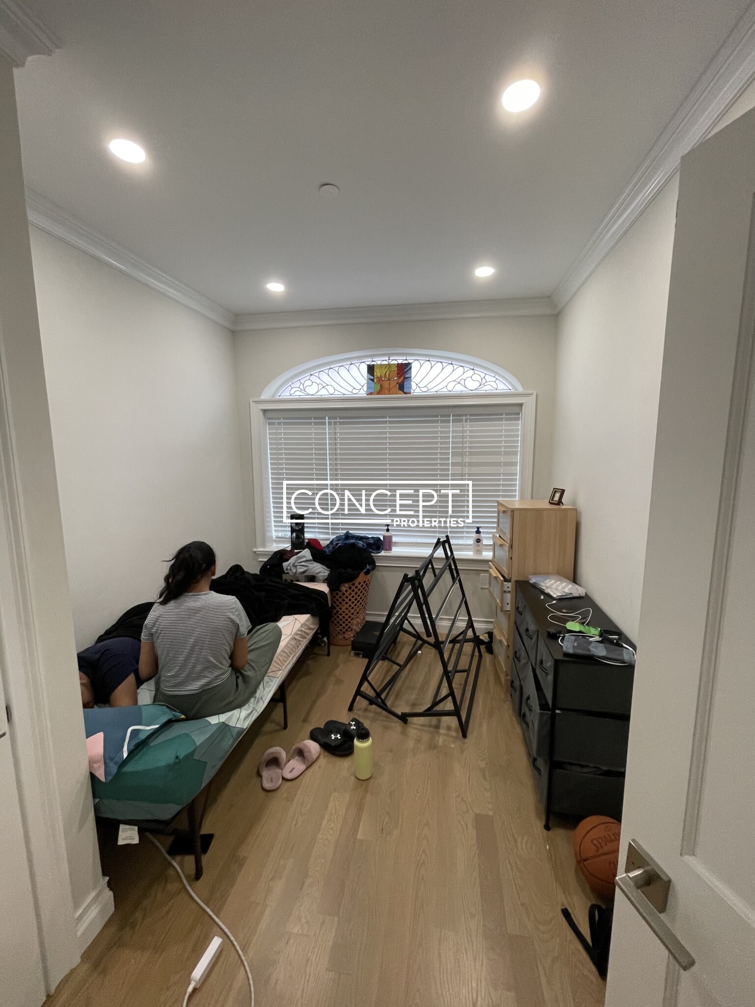 14 Mount Hood Rd, Brighton