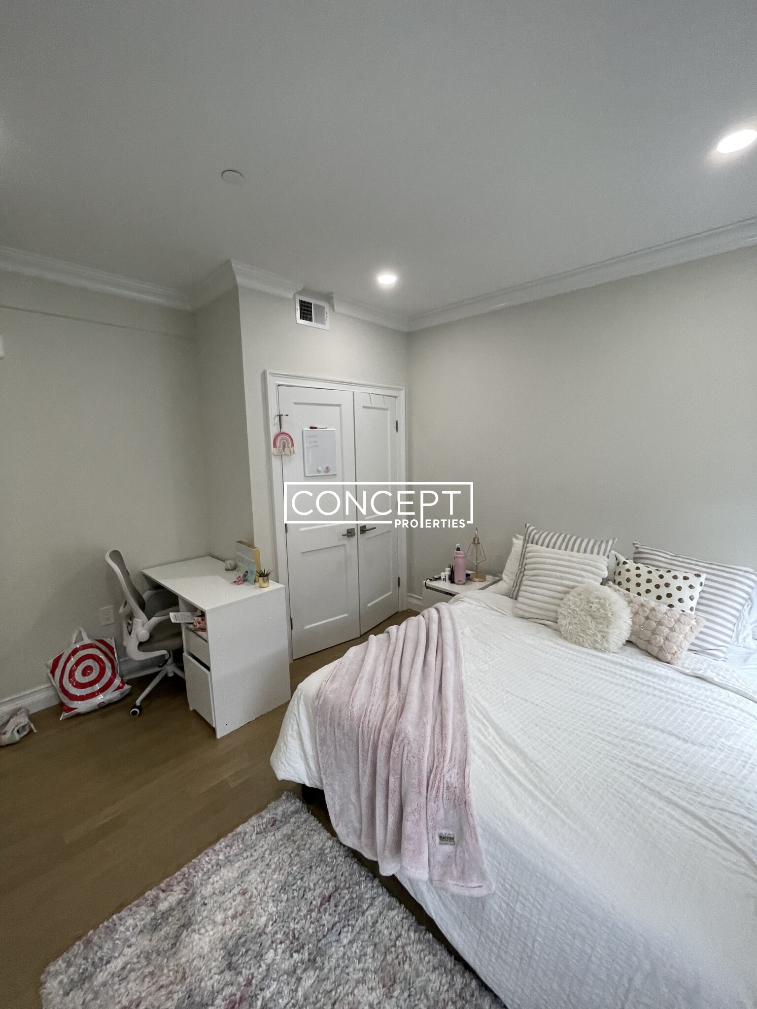 14 Mount Hood Rd, Brighton