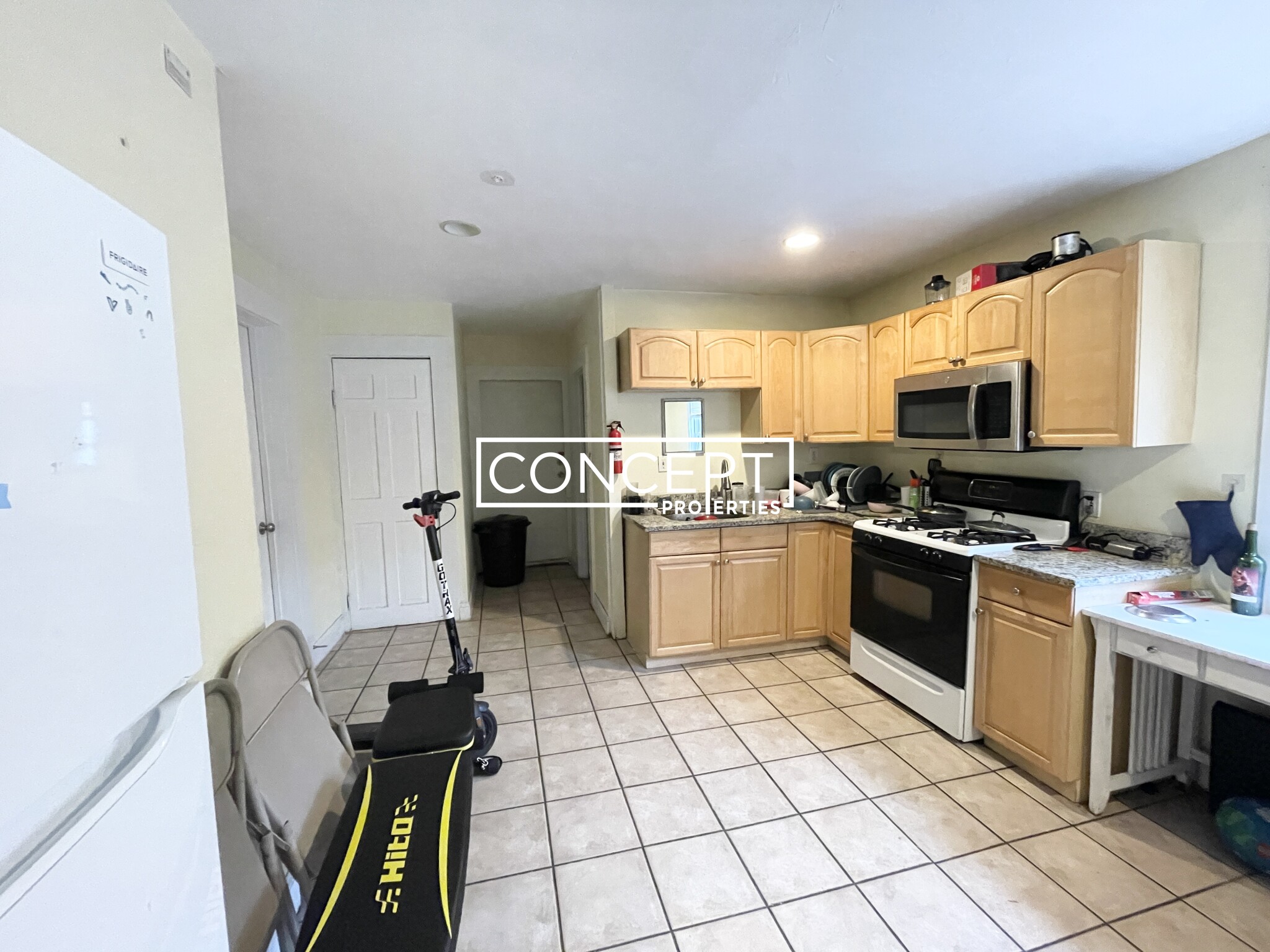 14 Sheperd Ave, Fenway