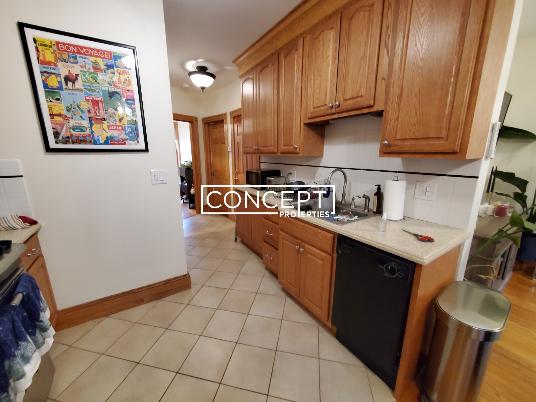 137 Charles St, Beacon Hill