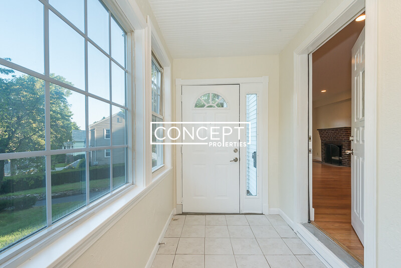 66 Glenellen Rd, West Roxbury