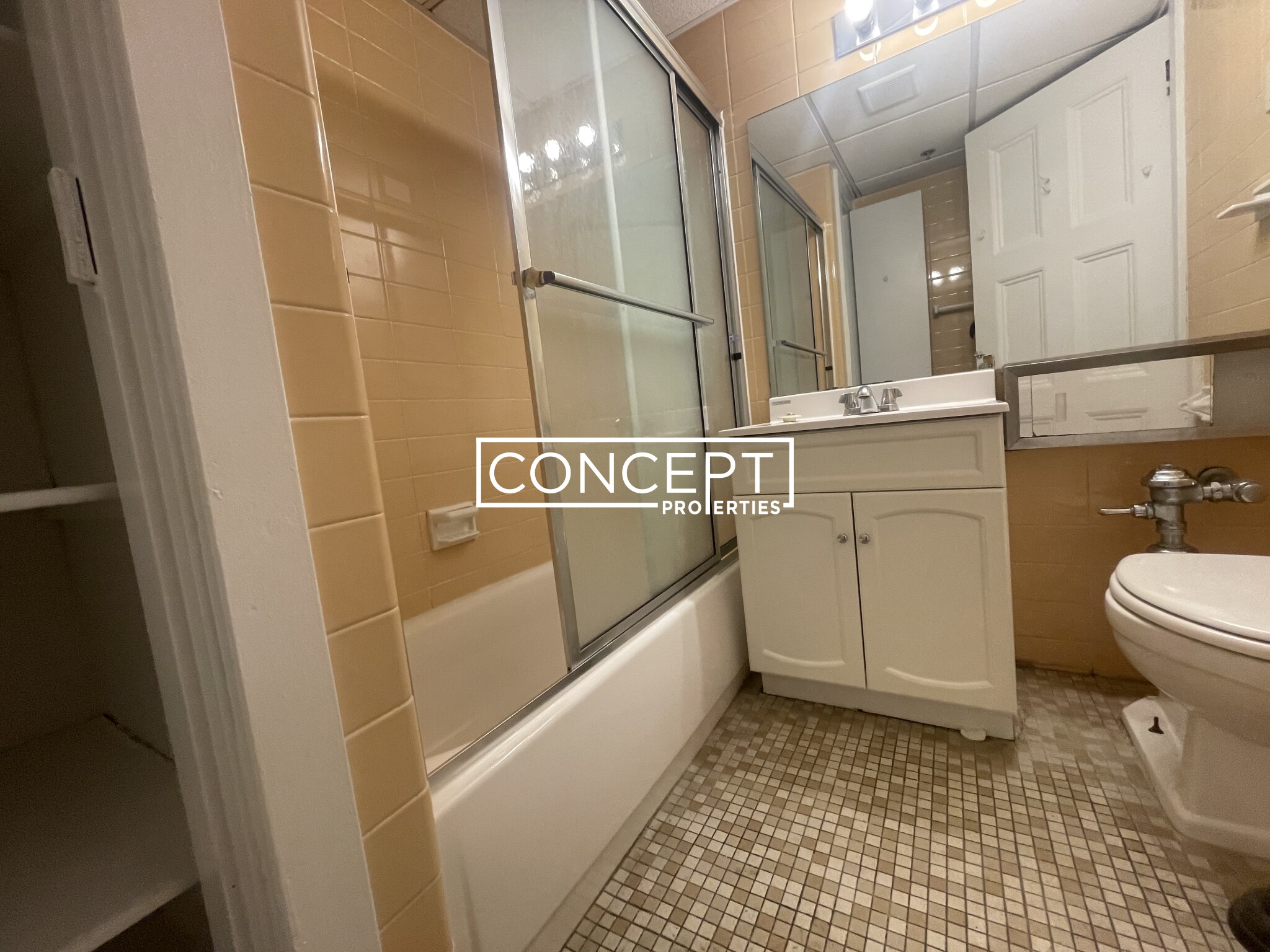 62 Boylston St, Back Bay