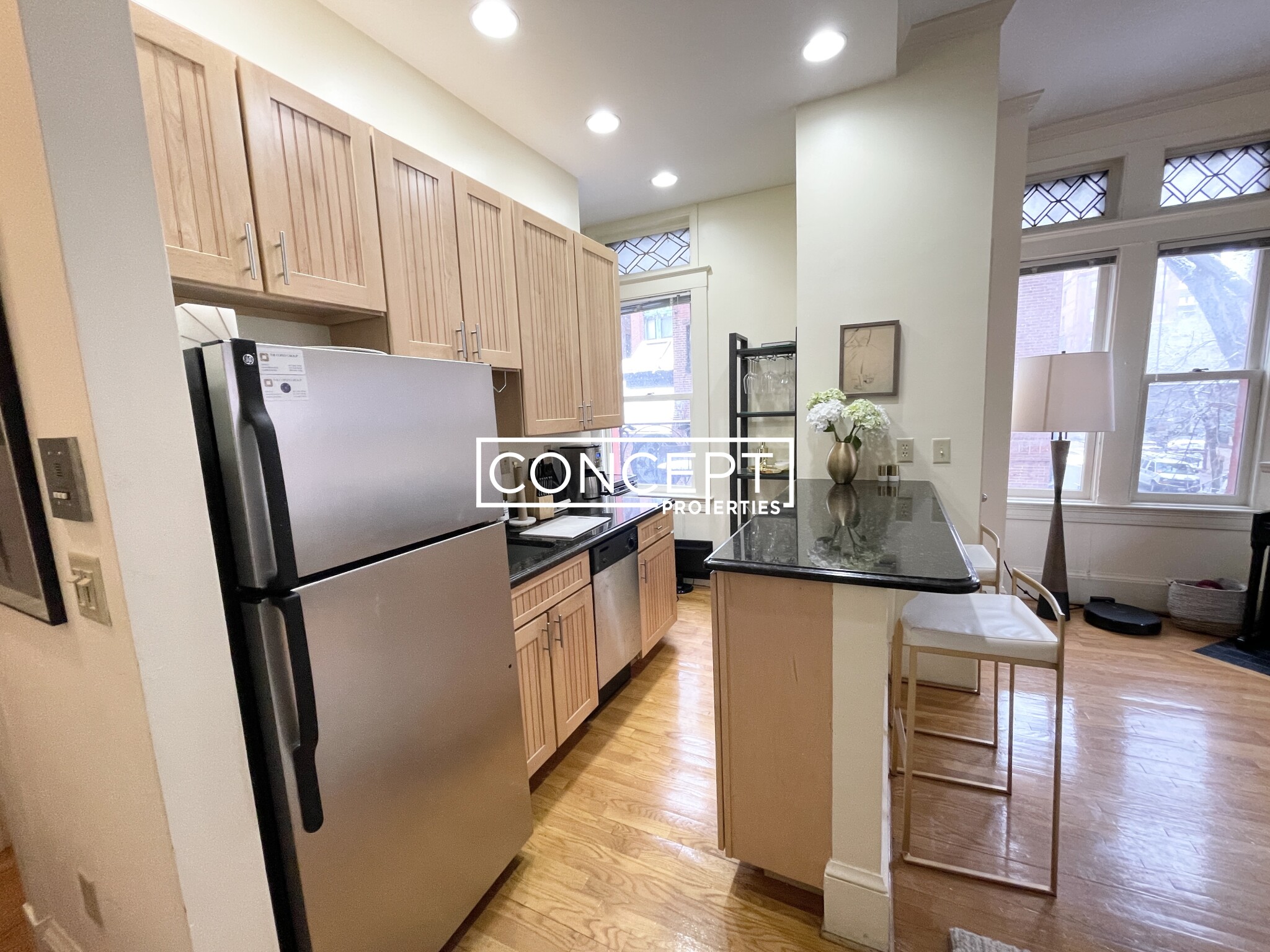 195 Commonwealth Ave, Back Bay