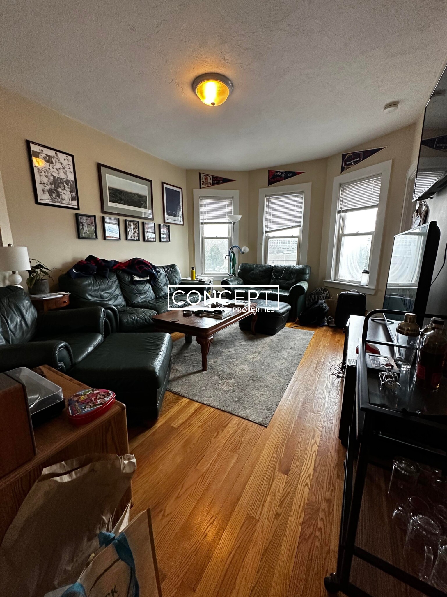 857 1st St, South Boston