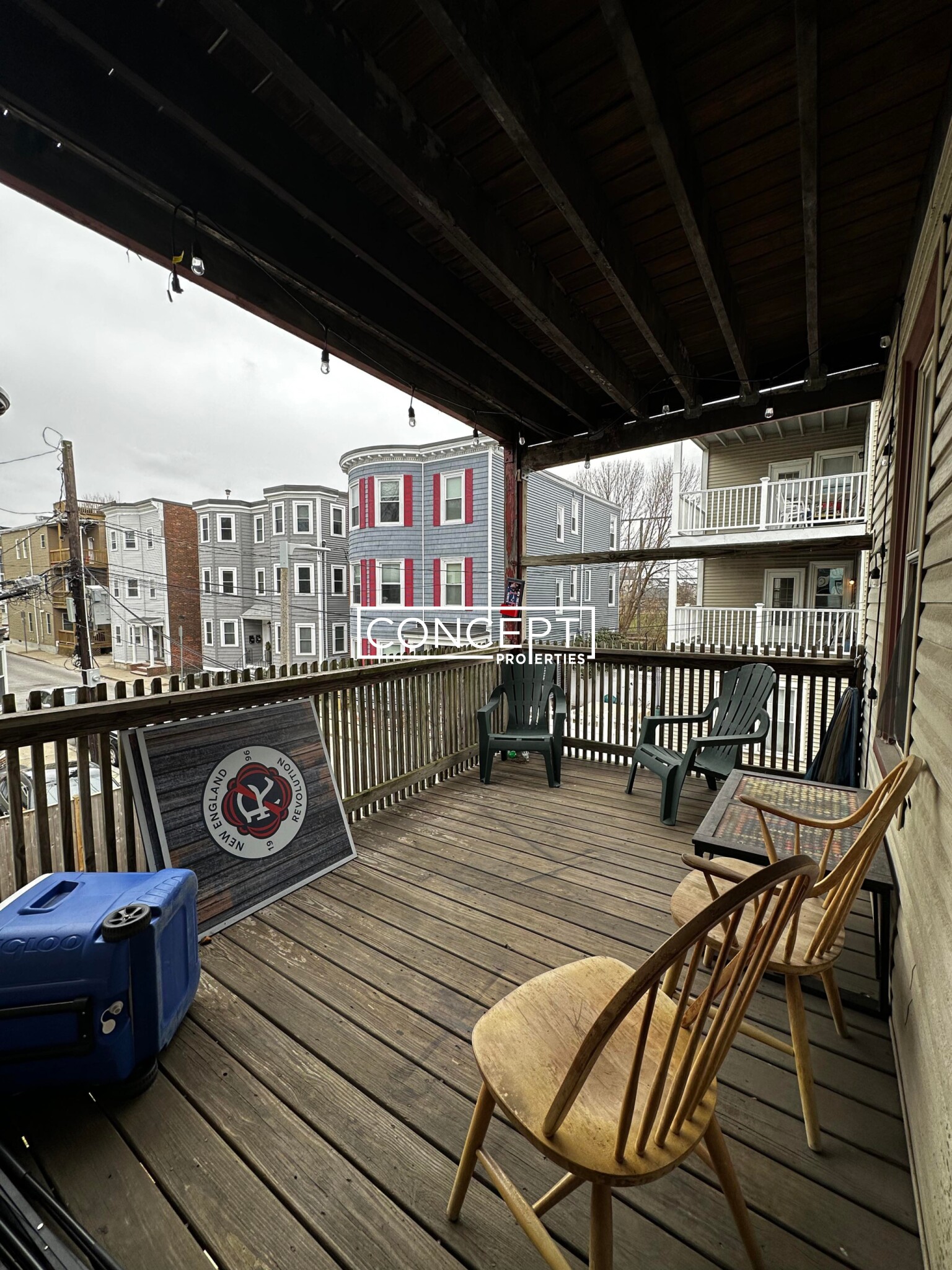 857 1st St, South Boston