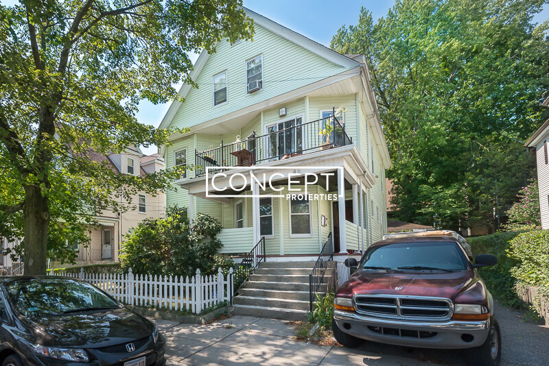 46 Hobson St, Allston